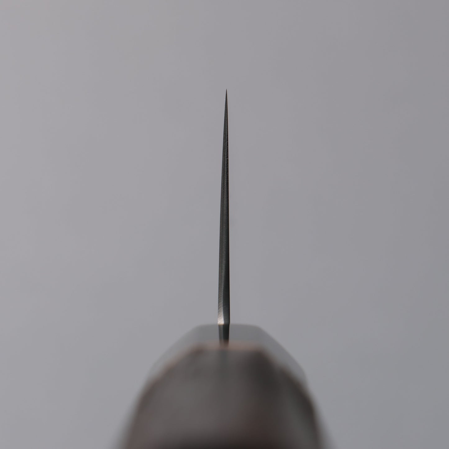 清助 スウェーデン鋼 三徳包丁 180mm 焼き栗柄 - 清助刃物