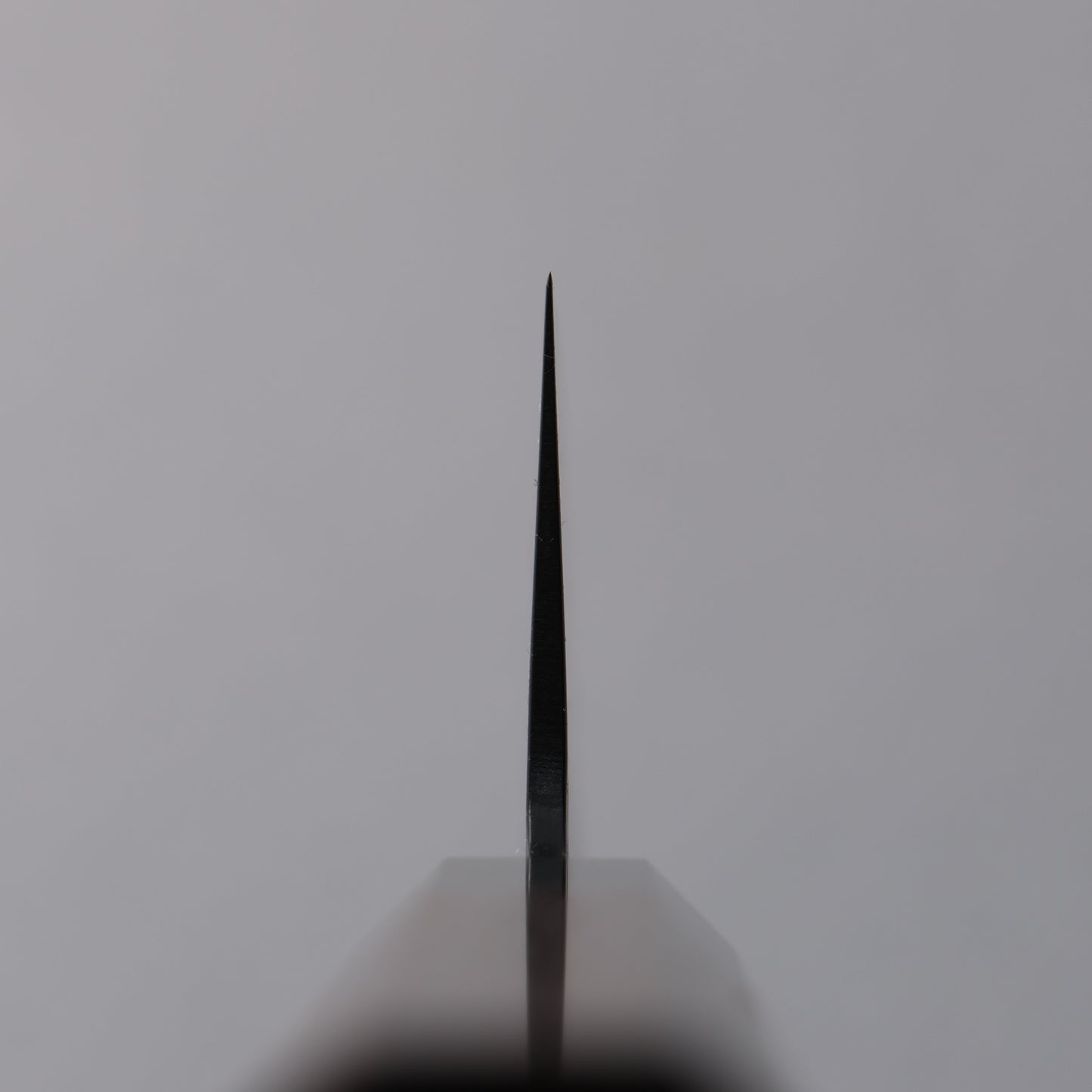堺 孝行 黒影 V金10号 鎚目 テフロン加工 三徳包丁 170mm ウエンジ柄 - 清助刃物