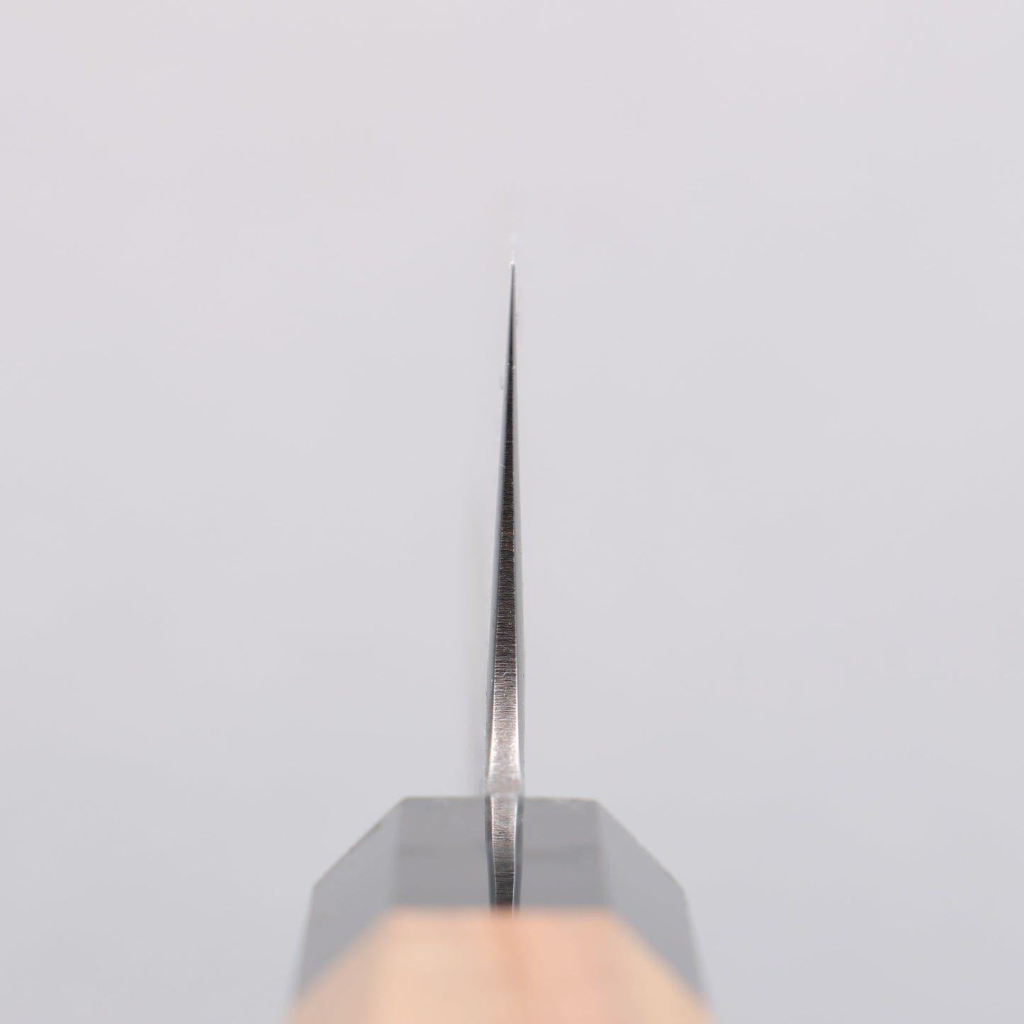 堺 孝行 V金5号 鎚目 文化包丁 170mm 朴 (口輪:黒プラスチック)柄 Kataoka - 清助刃物
