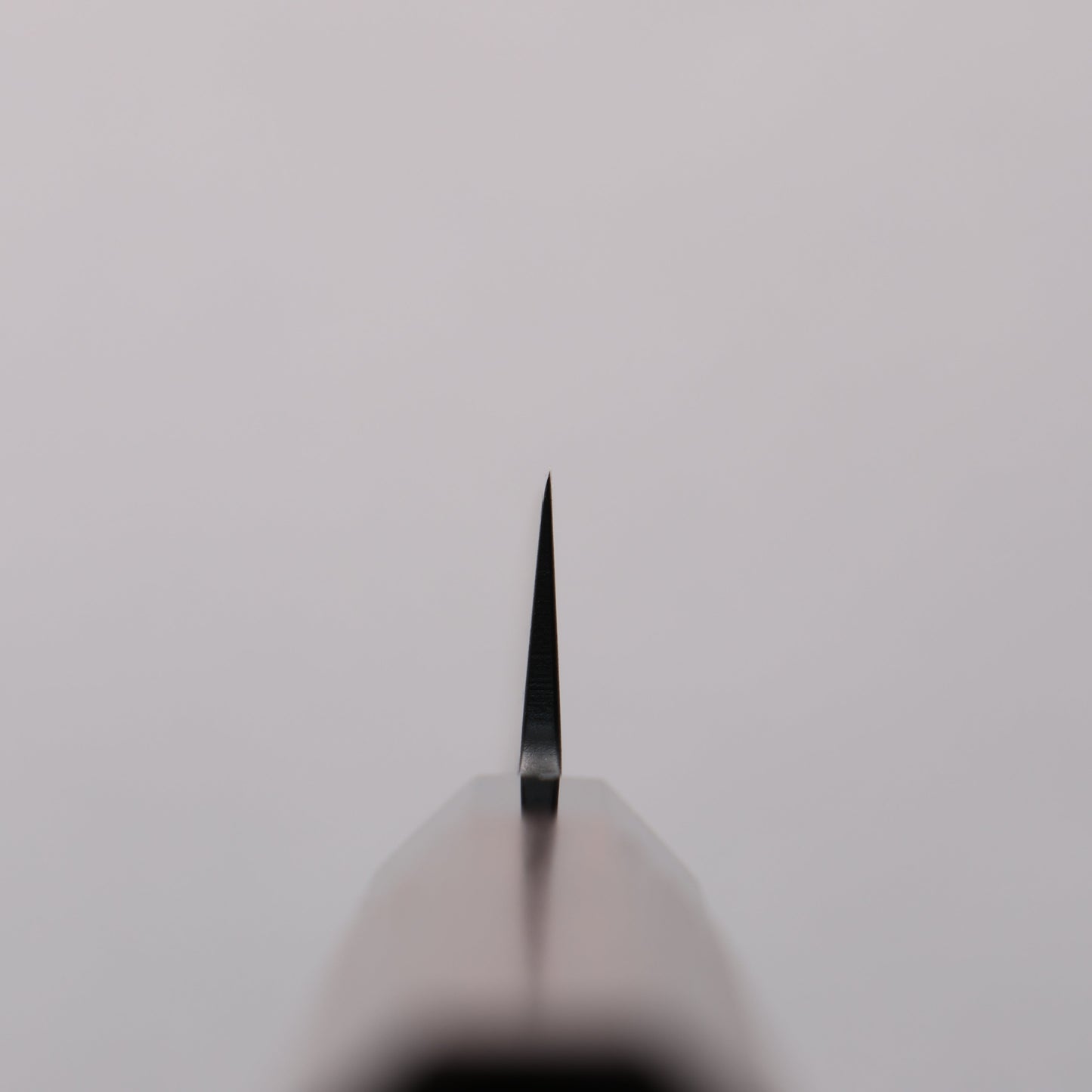 堺 孝行 黒影 V金10号 鎚目 テフロン加工 ペティーナイフ 150mm ウエンジ柄 - 清助刃物