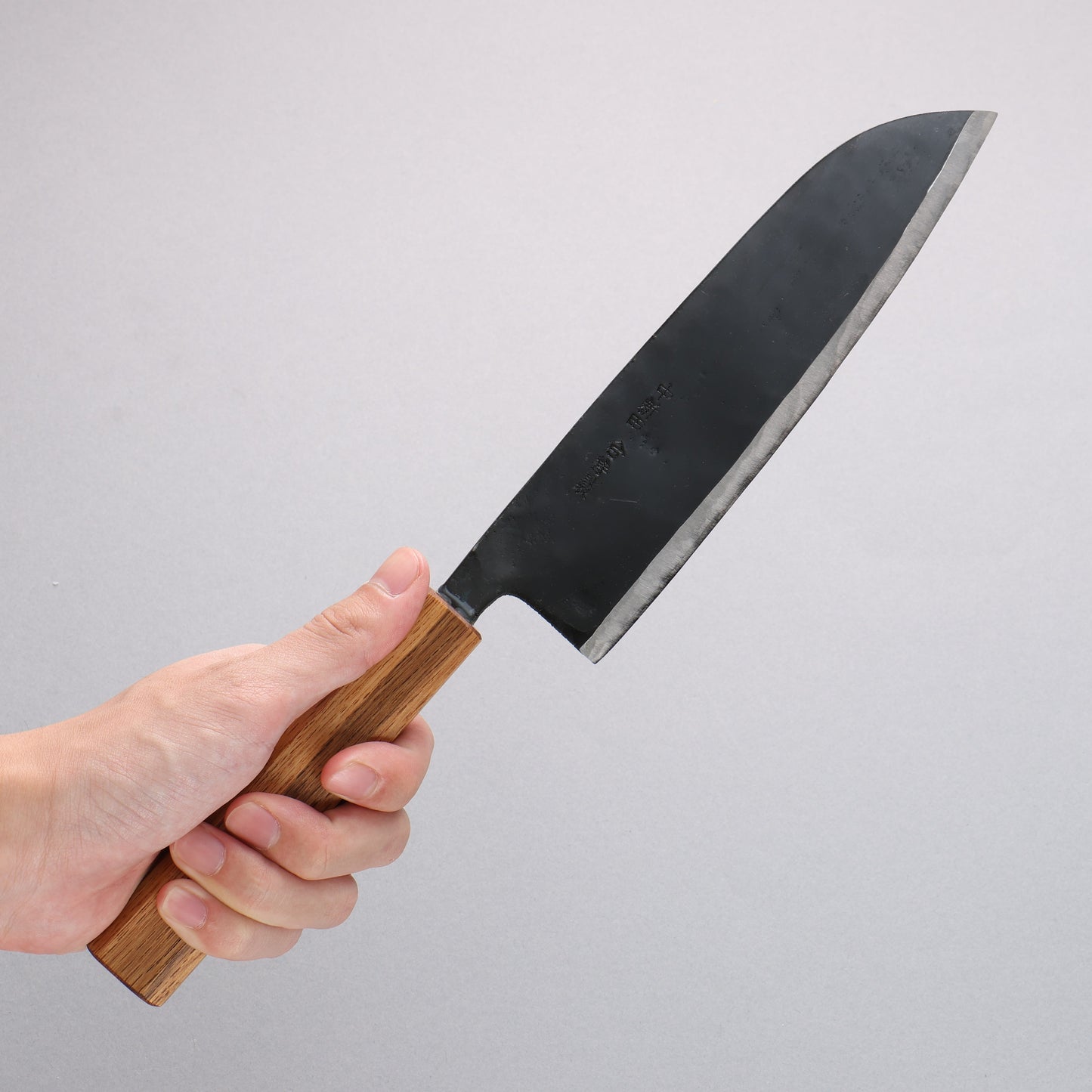 中新田 白ニ鋼 黒仕上げ 三徳包丁 180mm 樫柄 - 清助刃物