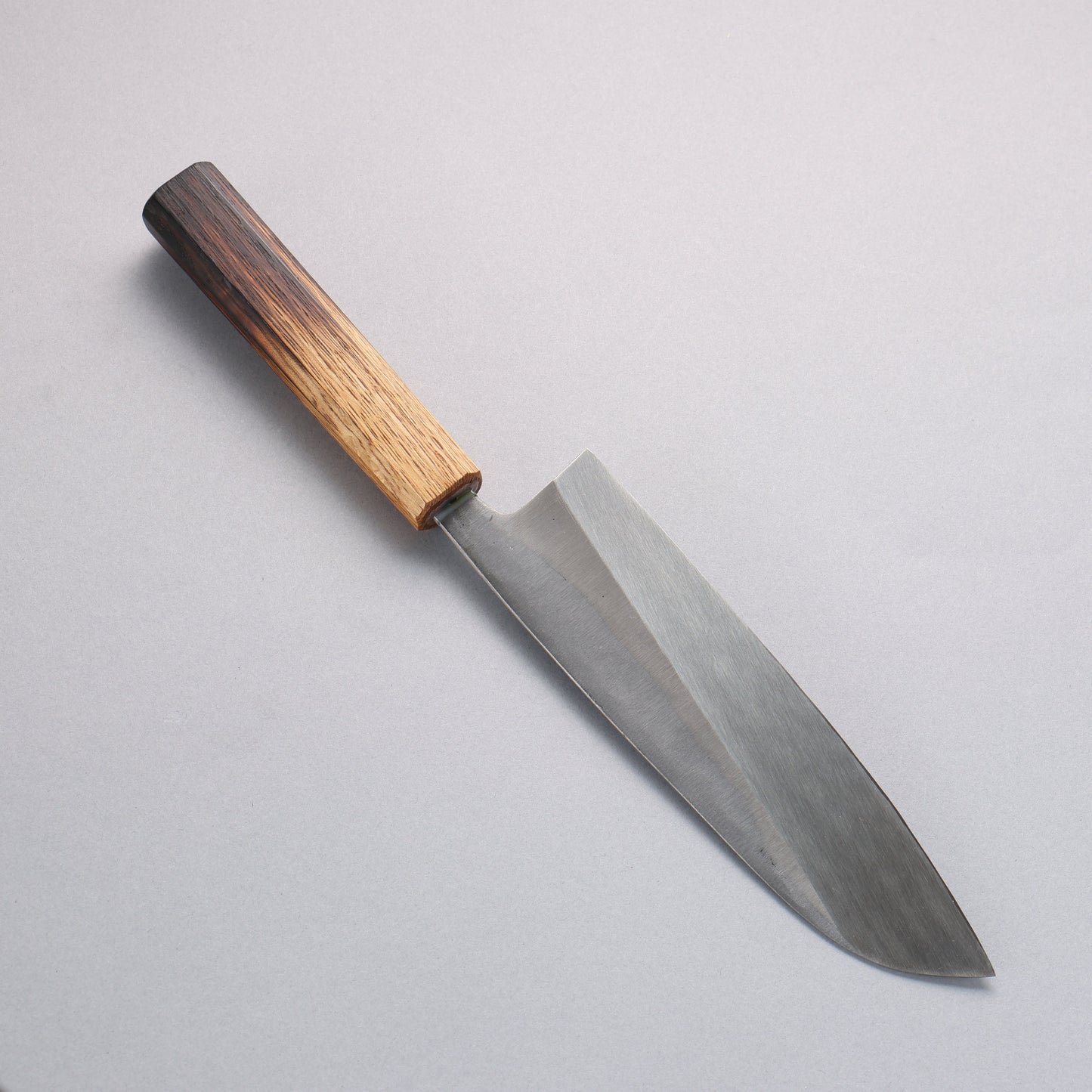 中新田 白ニ鋼 磨き仕上げ 三徳包丁 180mm 樫焼柄 - 清助刃物