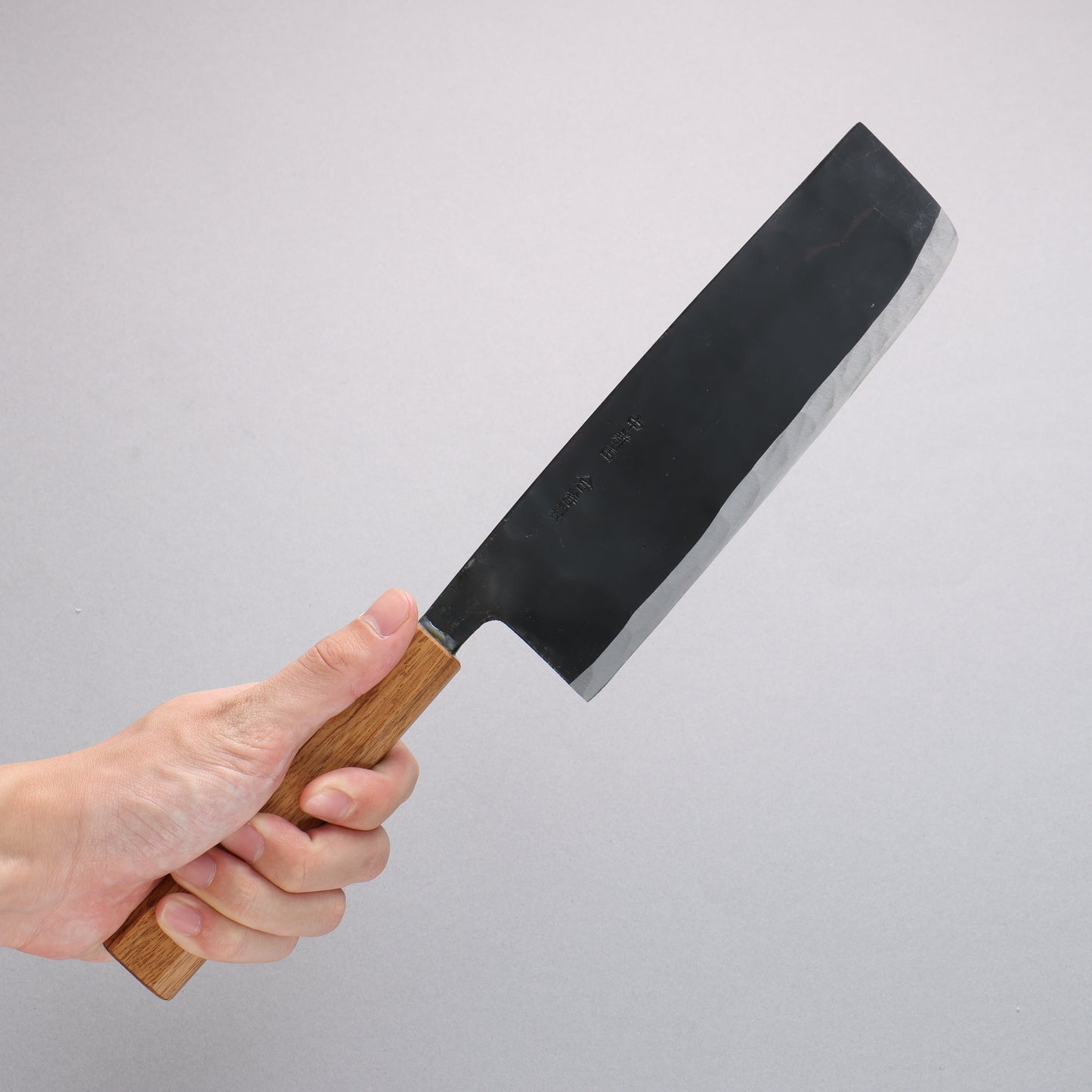 中新田 白ニ鋼 黒仕上げ 菜切包丁 180mm 樫柄 - 清助刃物