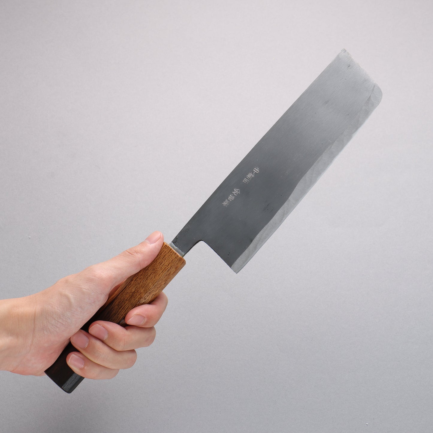 中新田 白ニ鋼 黒仕上げ 菜切包丁 165mm 樫柄 - 清助刃物