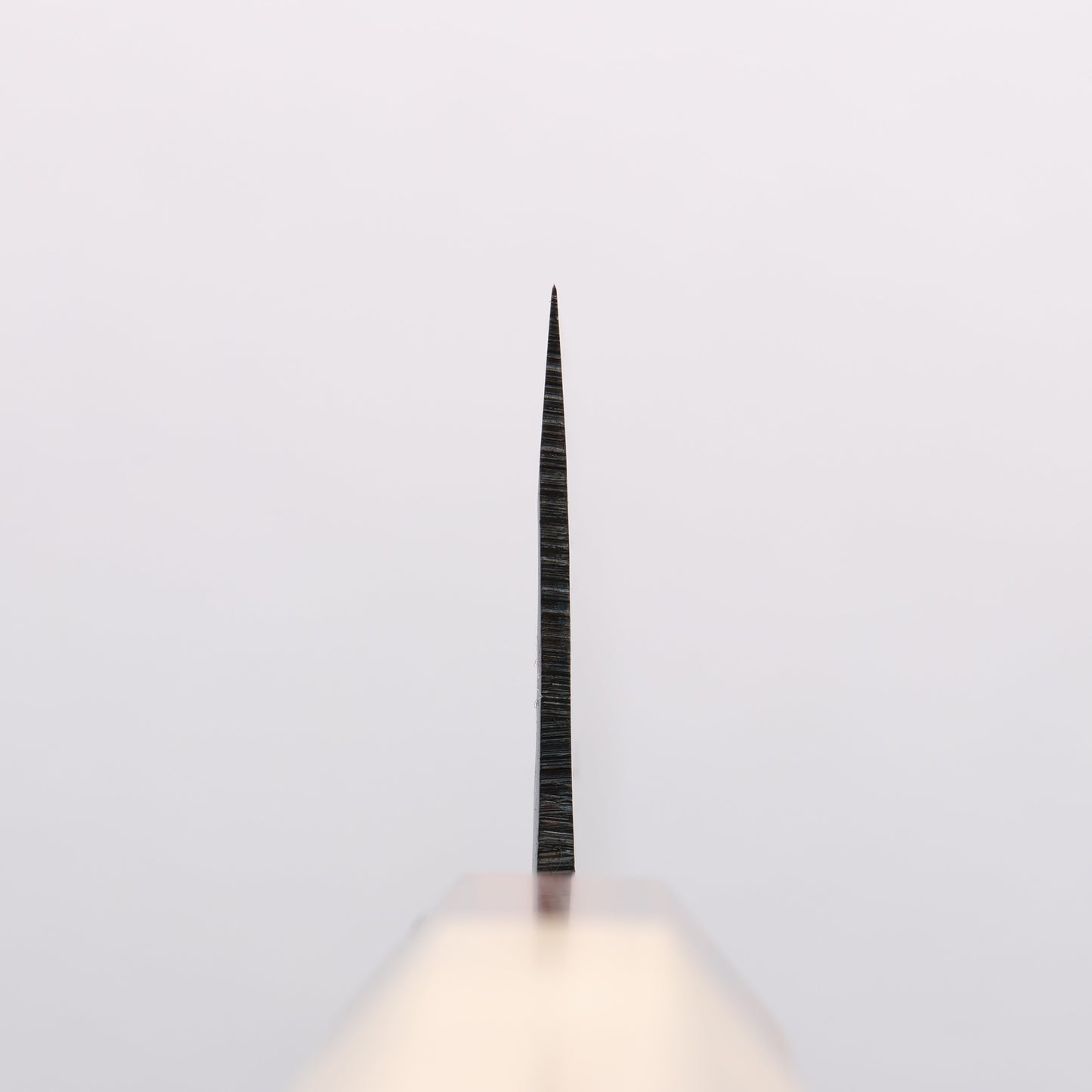清助 青スーパー鋼 黒仕上げ 切付牛刀包丁 240mm 朴 (口輪:黒檀)柄 - 清助刃物