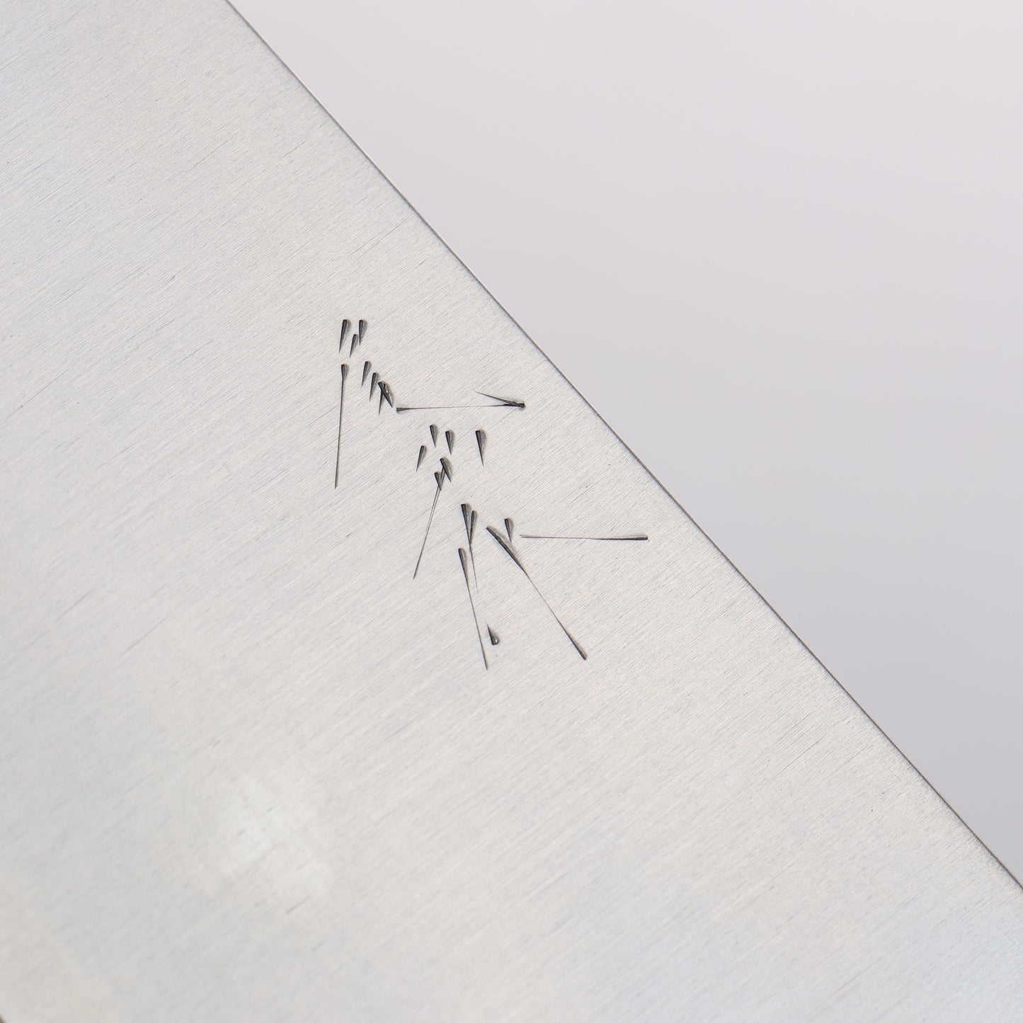 尾形 峻吾 SG2 磨き仕上げ 牛刀包丁 240mm 紫檀柄 - 清助刃物