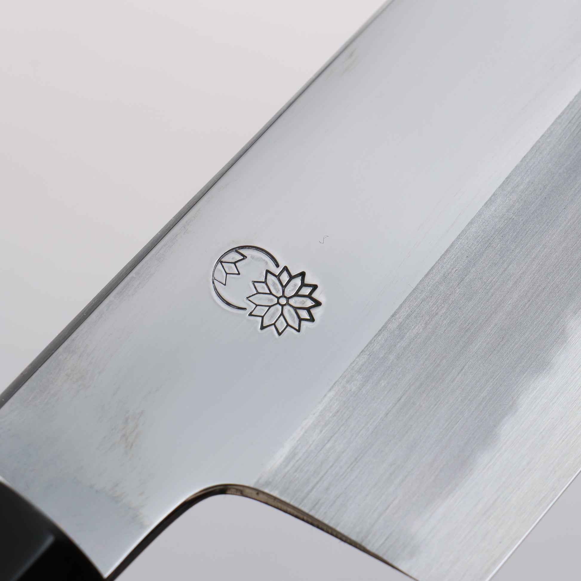 重陽 青一鋼 鏡面仕上げ 切付三徳包丁 180mm - 清助刃物