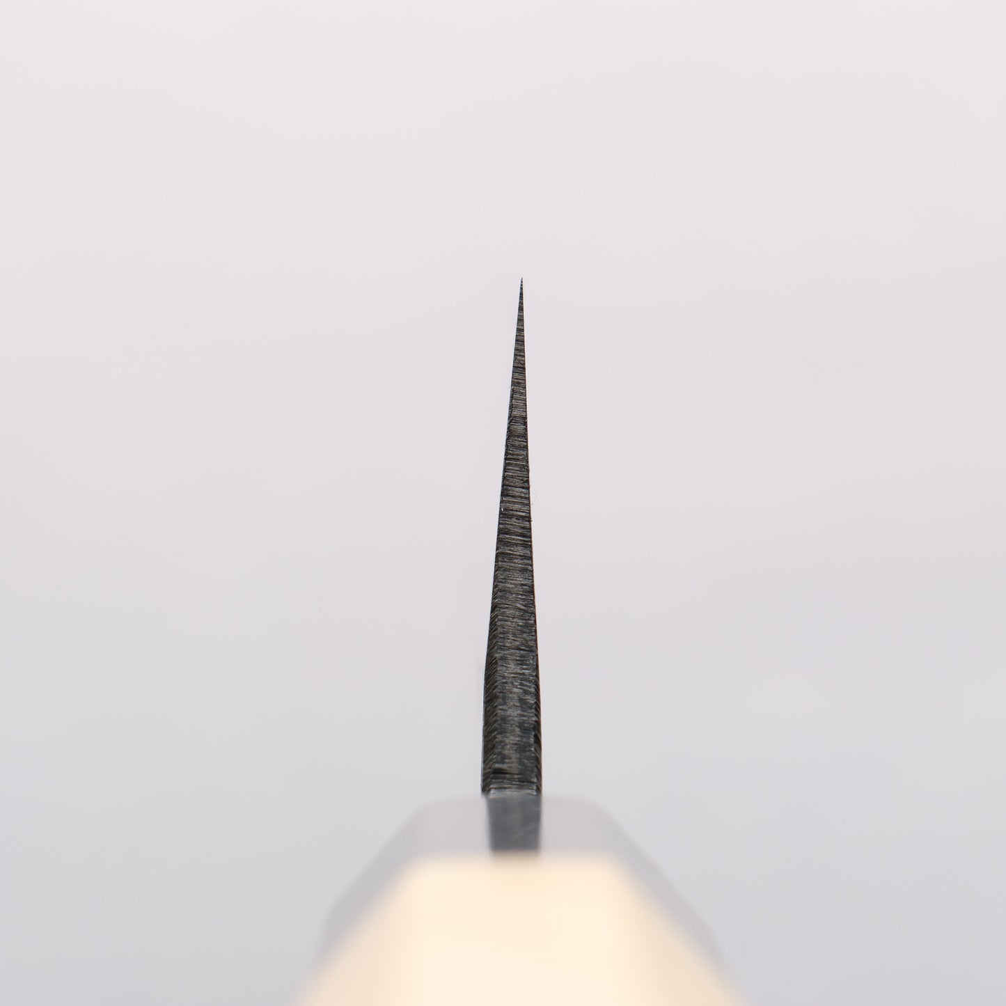 菊月 白ニ鋼 黒仕上げ 切付牛刀包丁 270mm 朴柄 - 清助刃物