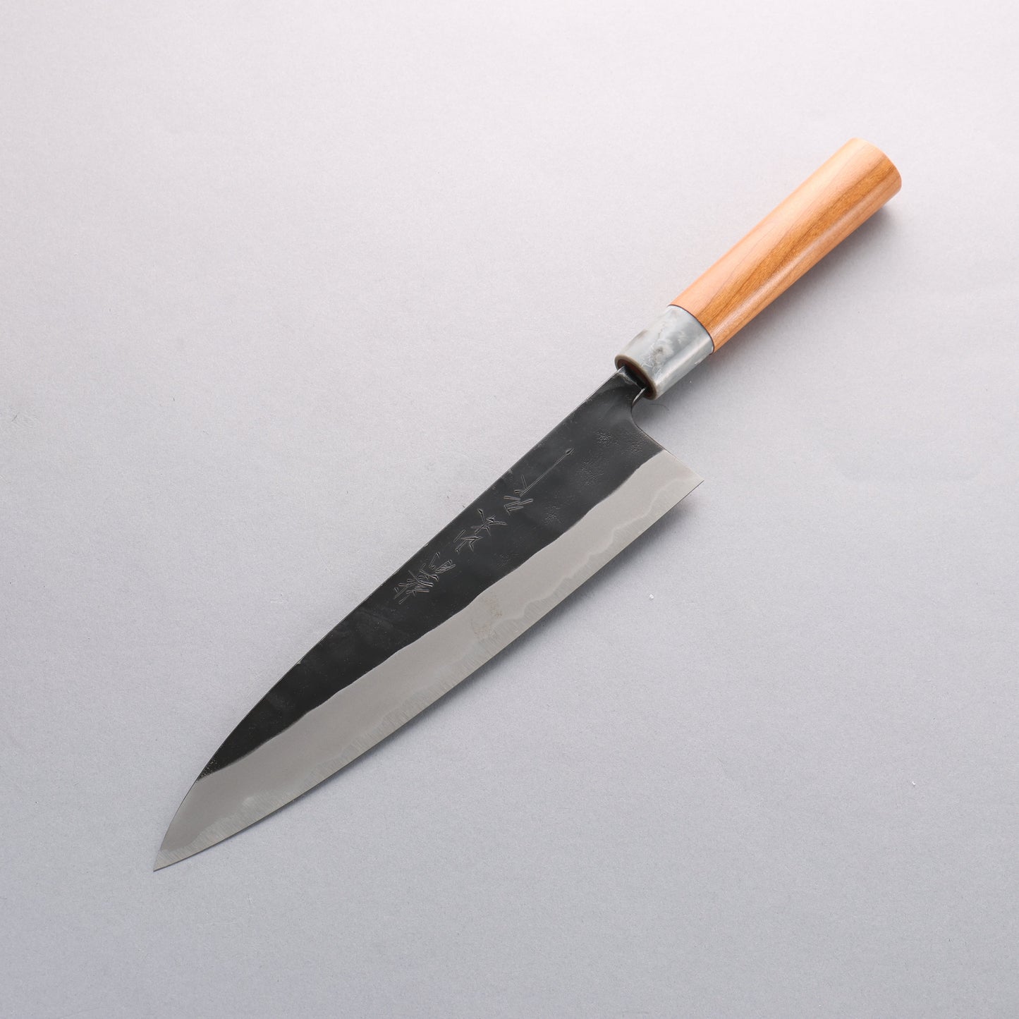 山本 直 白ニ鋼 黒打 牛刀包丁 240mm 桜柄 - 清助刃物
