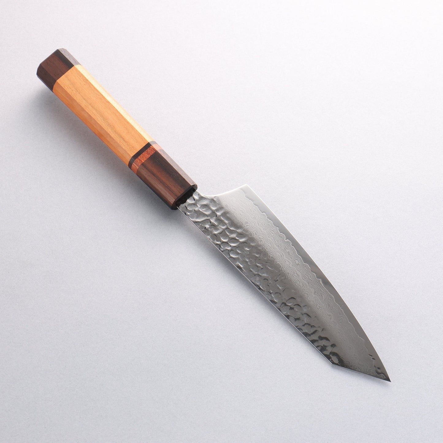 堺 孝行 VG10 33層 ダマスカス 剣型三徳包丁 和包丁 160mm 山桜 (十二角)柄 - 清助刃物