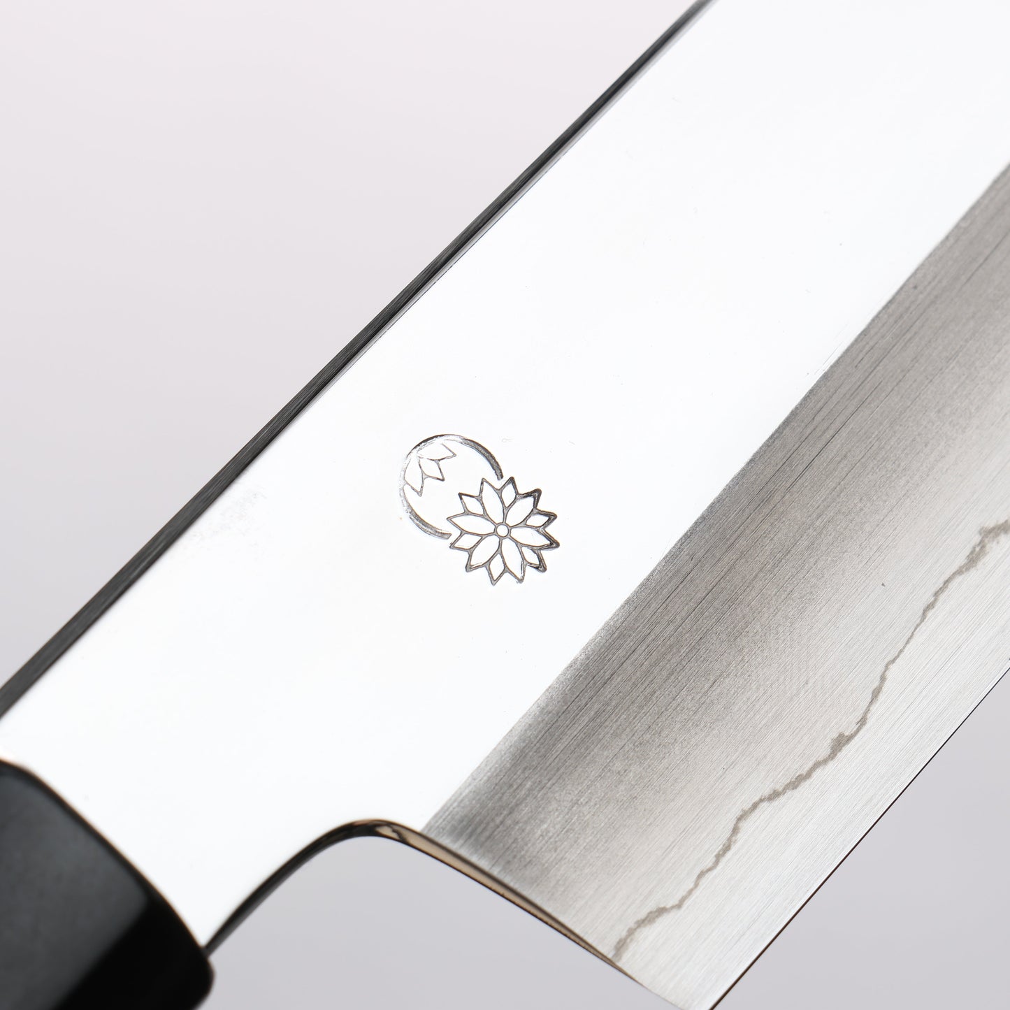 重陽 銀三鋼 鏡面仕上げ 切付牛刀包丁 210mm 朴柄 - 清助刃物