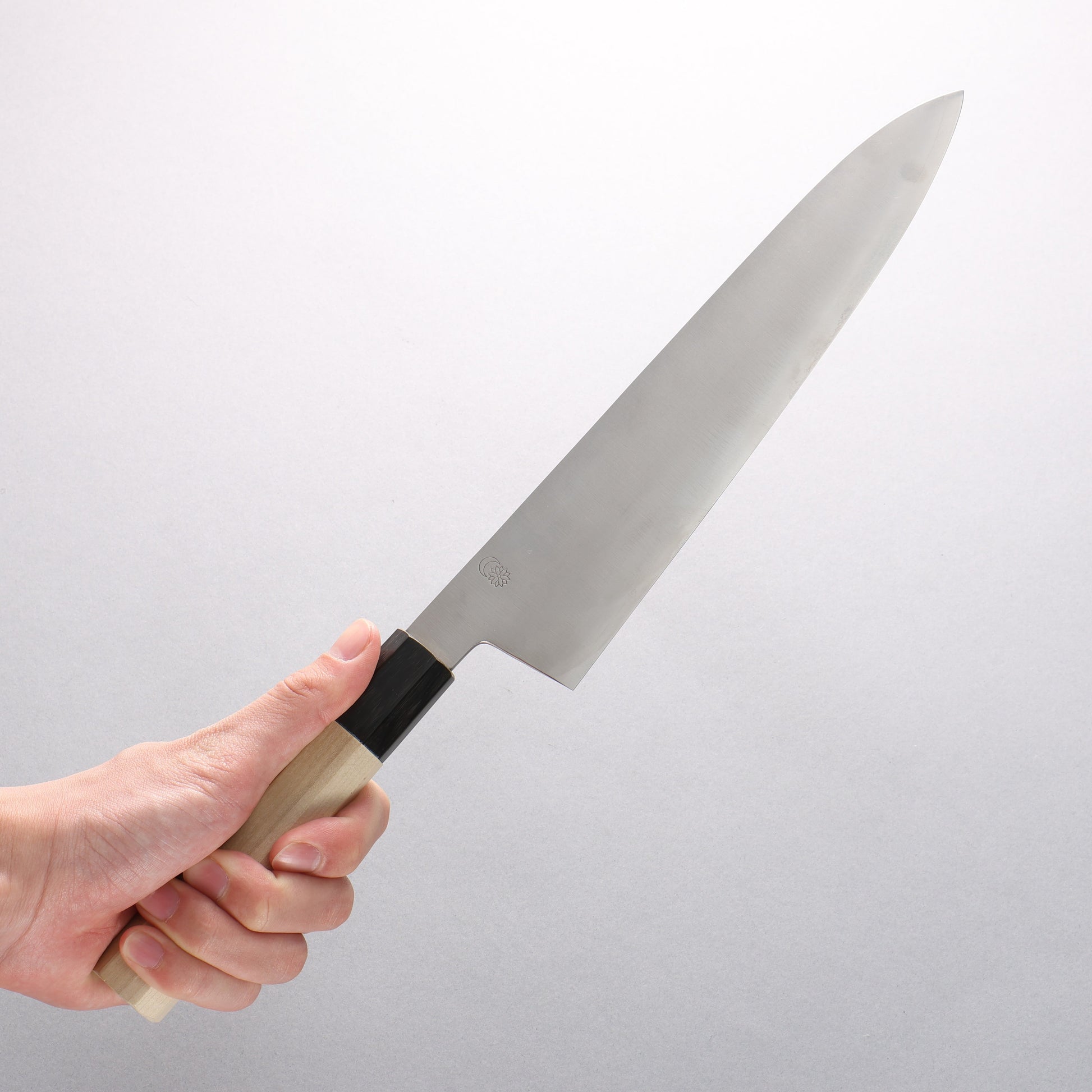 菊月 銀三鋼 暈し 牛刀包丁 240mm 朴柄 - 清助刃物