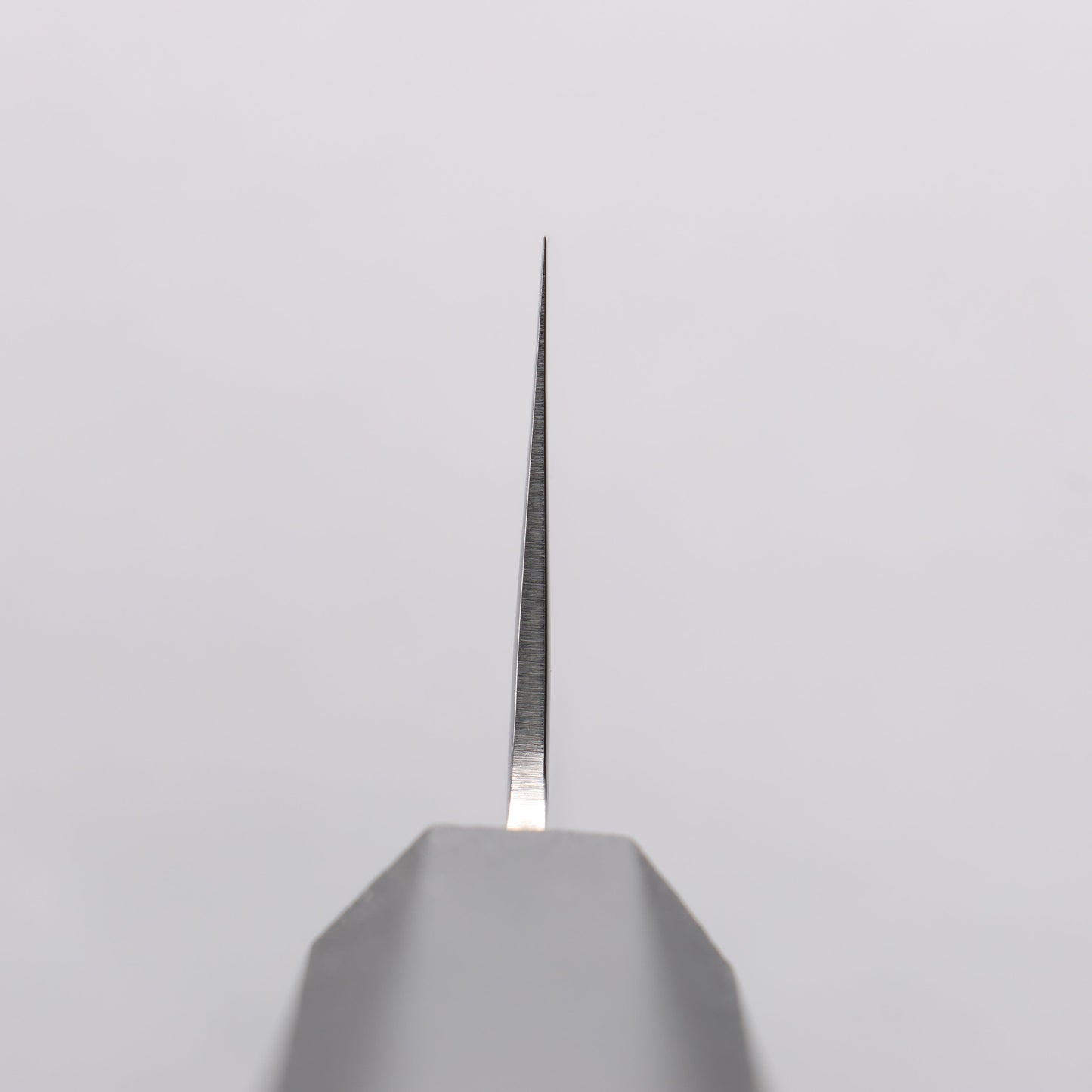 堺 孝行 なないろ VG10 33層 三徳包丁 180mm ABS樹脂(乾漆墨黒)柄 - 清助刃物