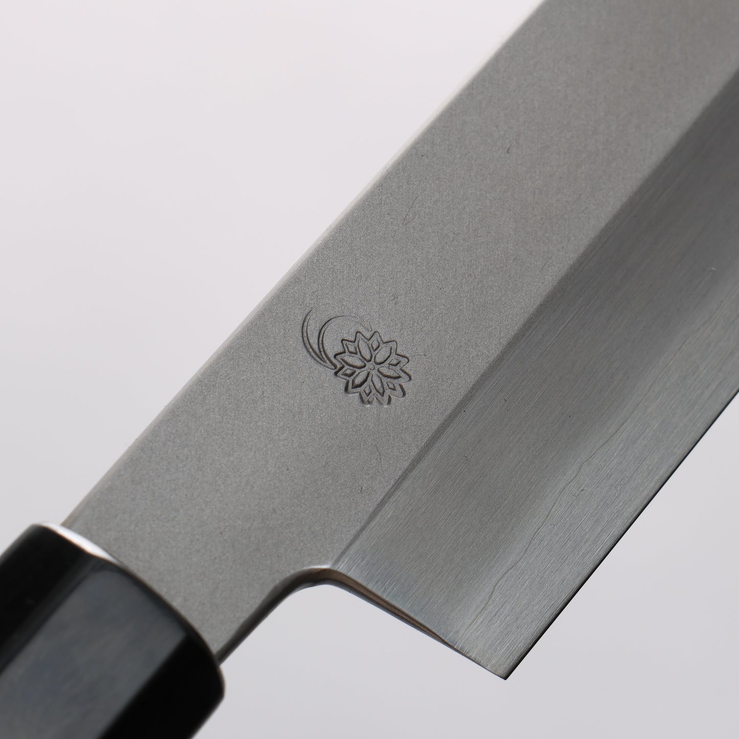 菊月 銀三鋼 暈し 柳刃包丁 300mm 朴柄 - 清助刃物