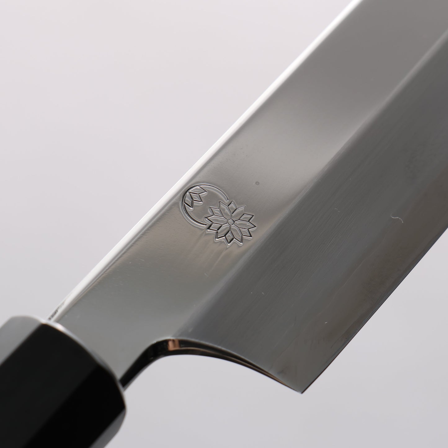 重陽 銀三鋼 鏡面仕上げ 柳刃包丁 240mm 朴柄 - 清助刃物