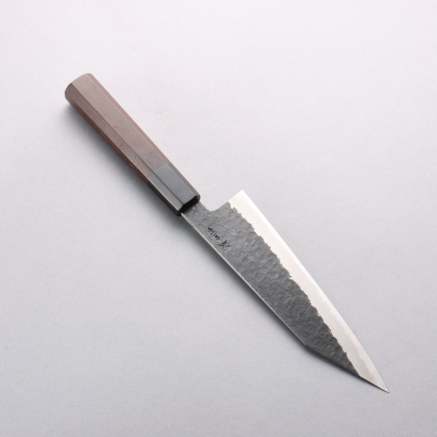 田中 誠貴 鉄火 青ニ鋼 黒打 鎚目(角) 切付牛刀包丁 180mm ウォルナット柄 - 清助刃物
