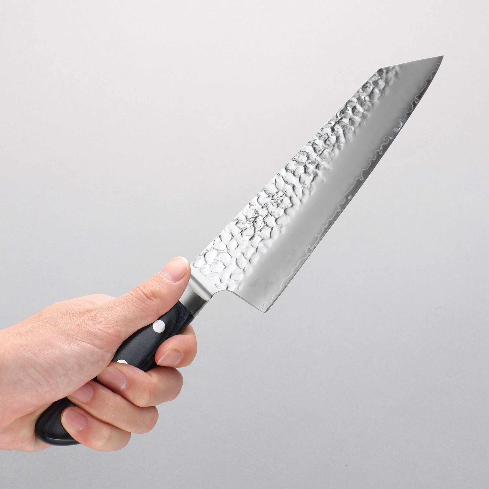 清助 青槌 AUS10 鎚目 切付三徳包丁 195mm 合板 (紺色)柄 - 清助刃物