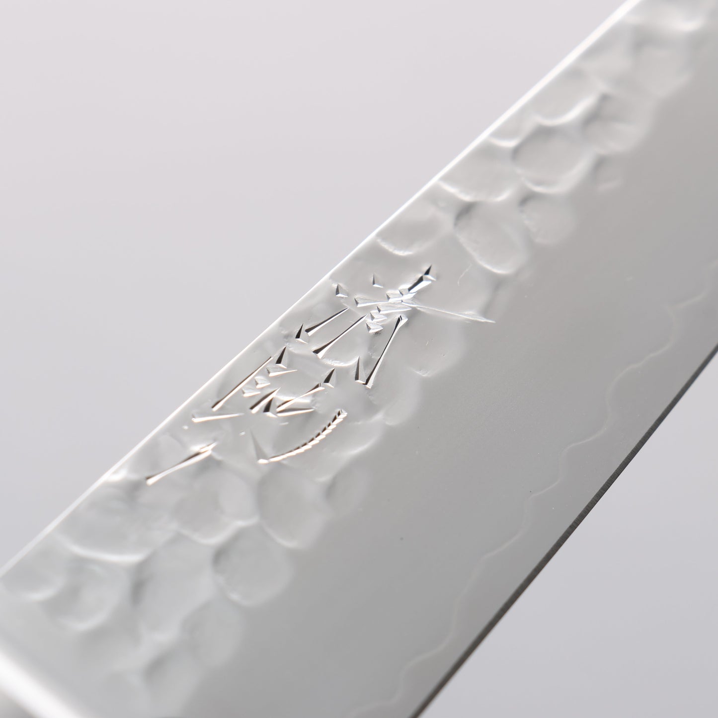 清助 青槌 AUS10 鎚目 切付ペティナイフ 145mm 合板 (紺色)柄 - 清助刃物