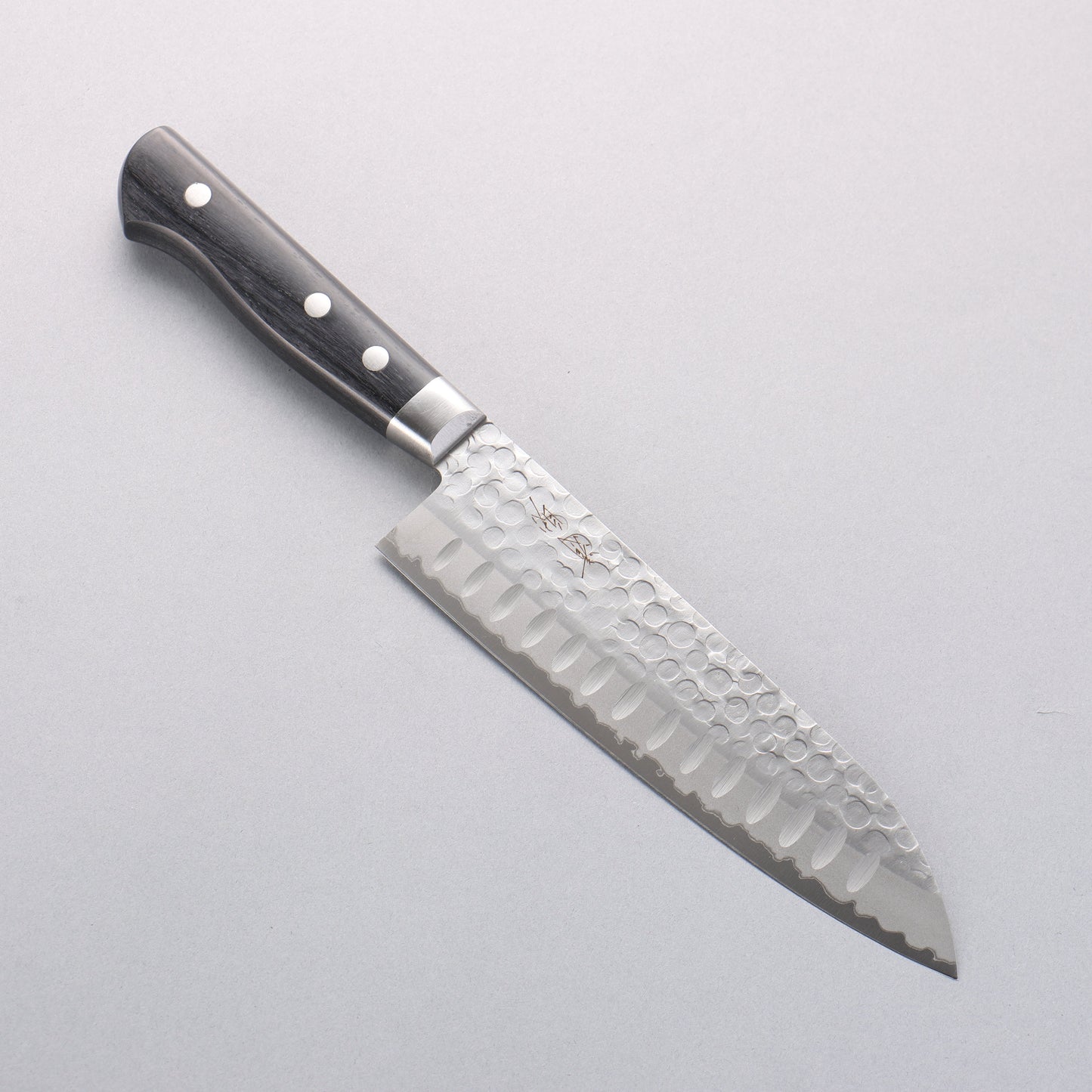 清助 青紙 鎚目 リブ付 三徳包丁 180mm 黒合板柄 - 清助刃物