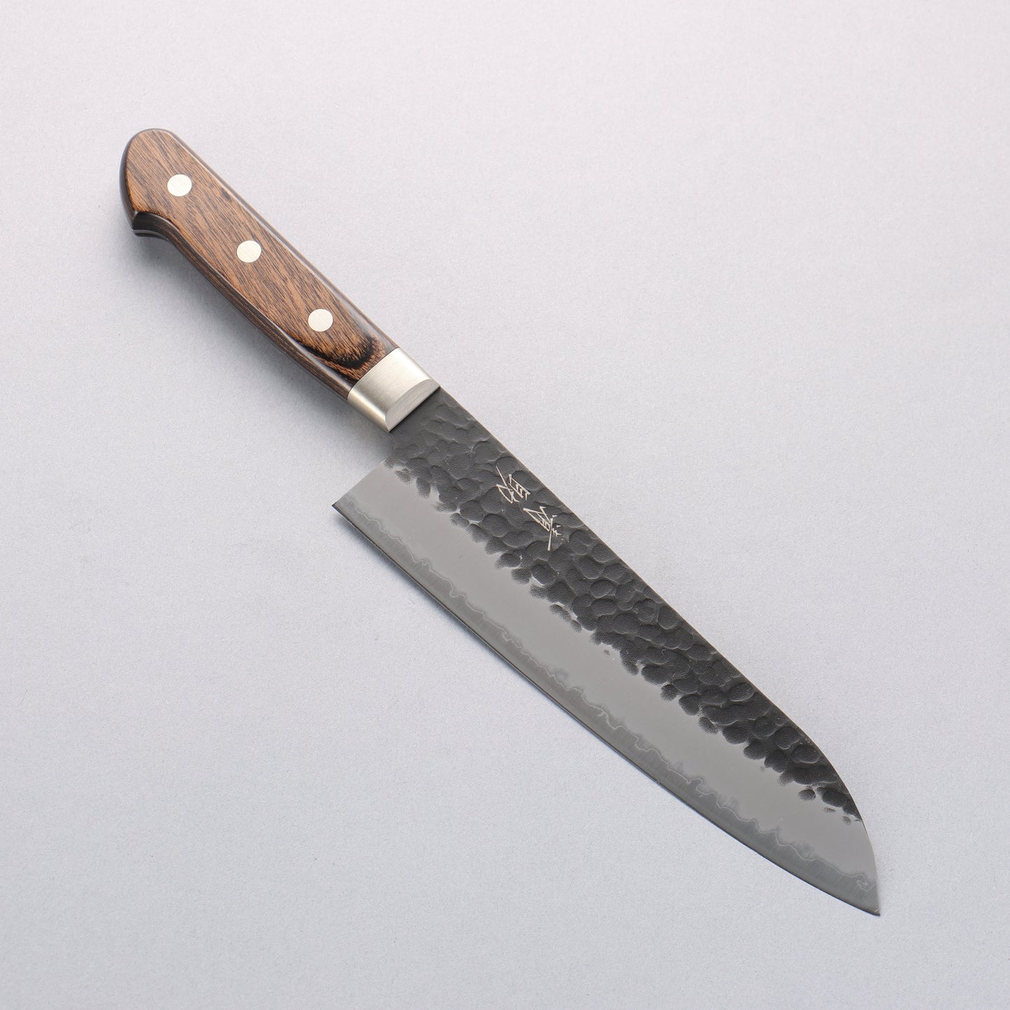 清助 青スーパー鋼 鎚目 黒仕上げ 三徳包丁 180mm 茶合板柄 - 清助刃物