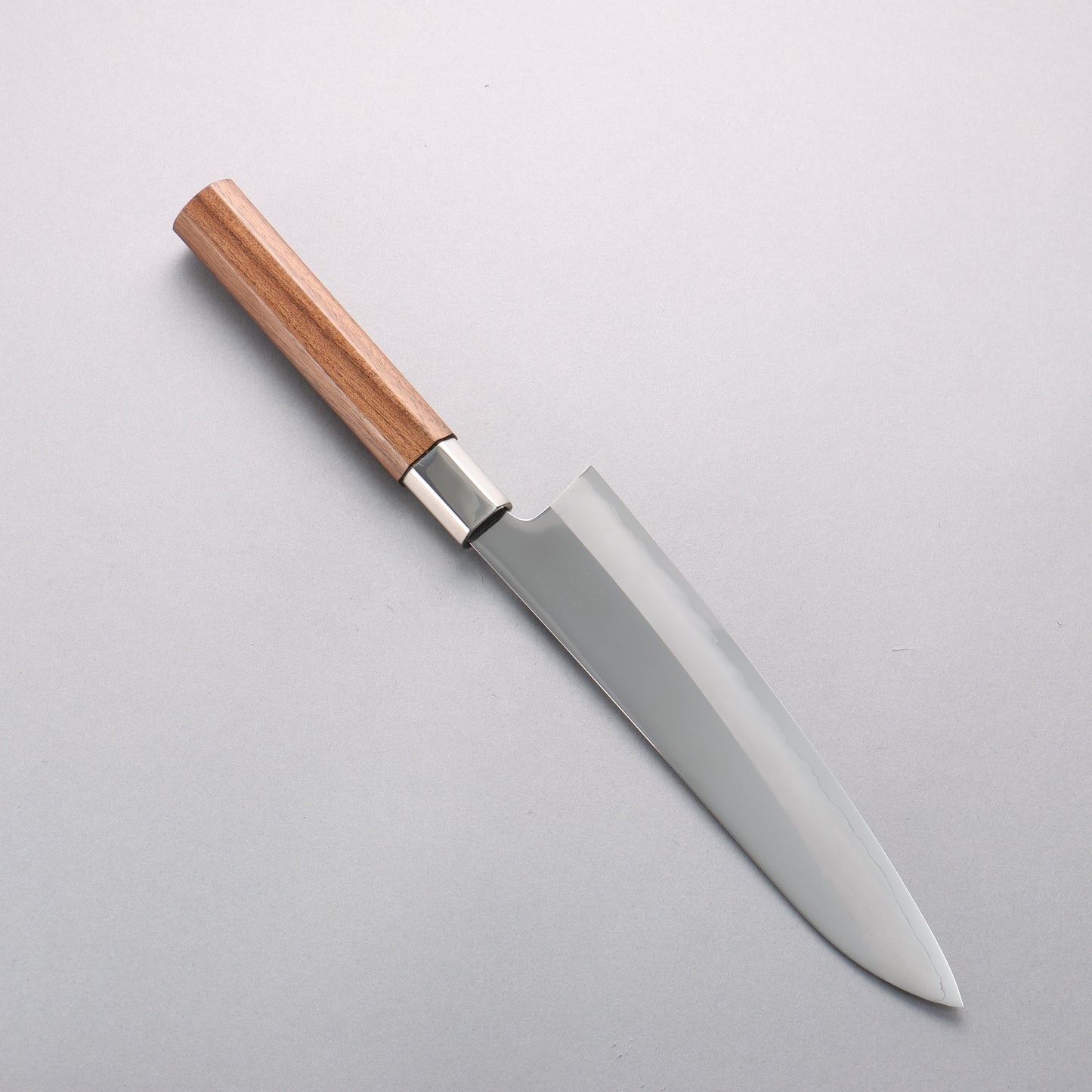黒鳥 銀三鋼 磨き仕上げ 牛刀包丁 210mm ウォルナット柄 - 清助刃物