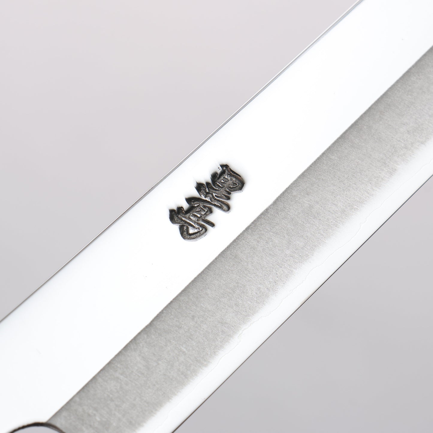 黒鳥 銀三鋼 磨き仕上げ 蛸引包丁 300mm ウォルナット柄 - 清助刃物