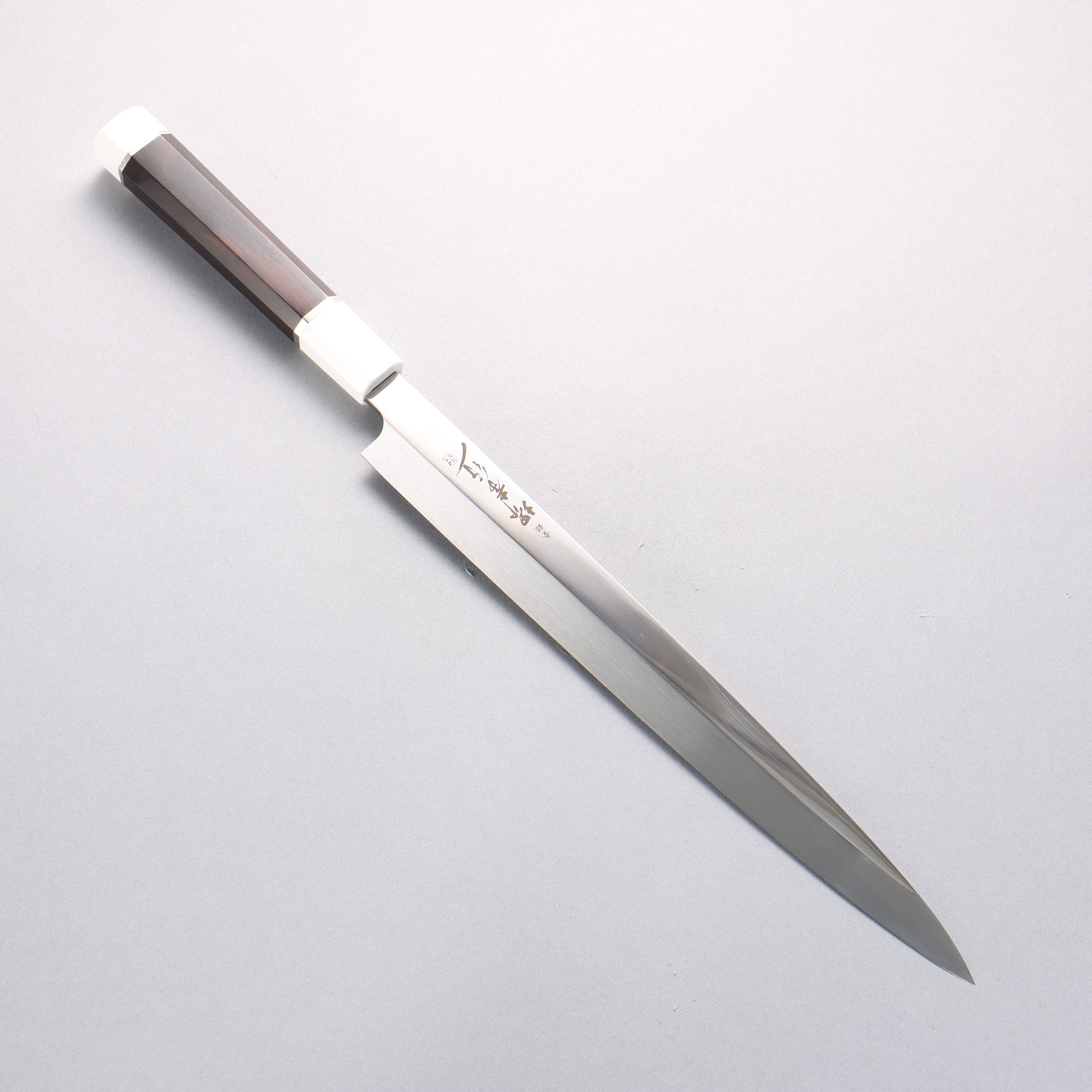 堺 孝行 銀龍 本焼 スウェーデン鋼 鏡面仕上げ 柳刃包丁 300mm 黒檀柄 鞘付き - 清助刃物