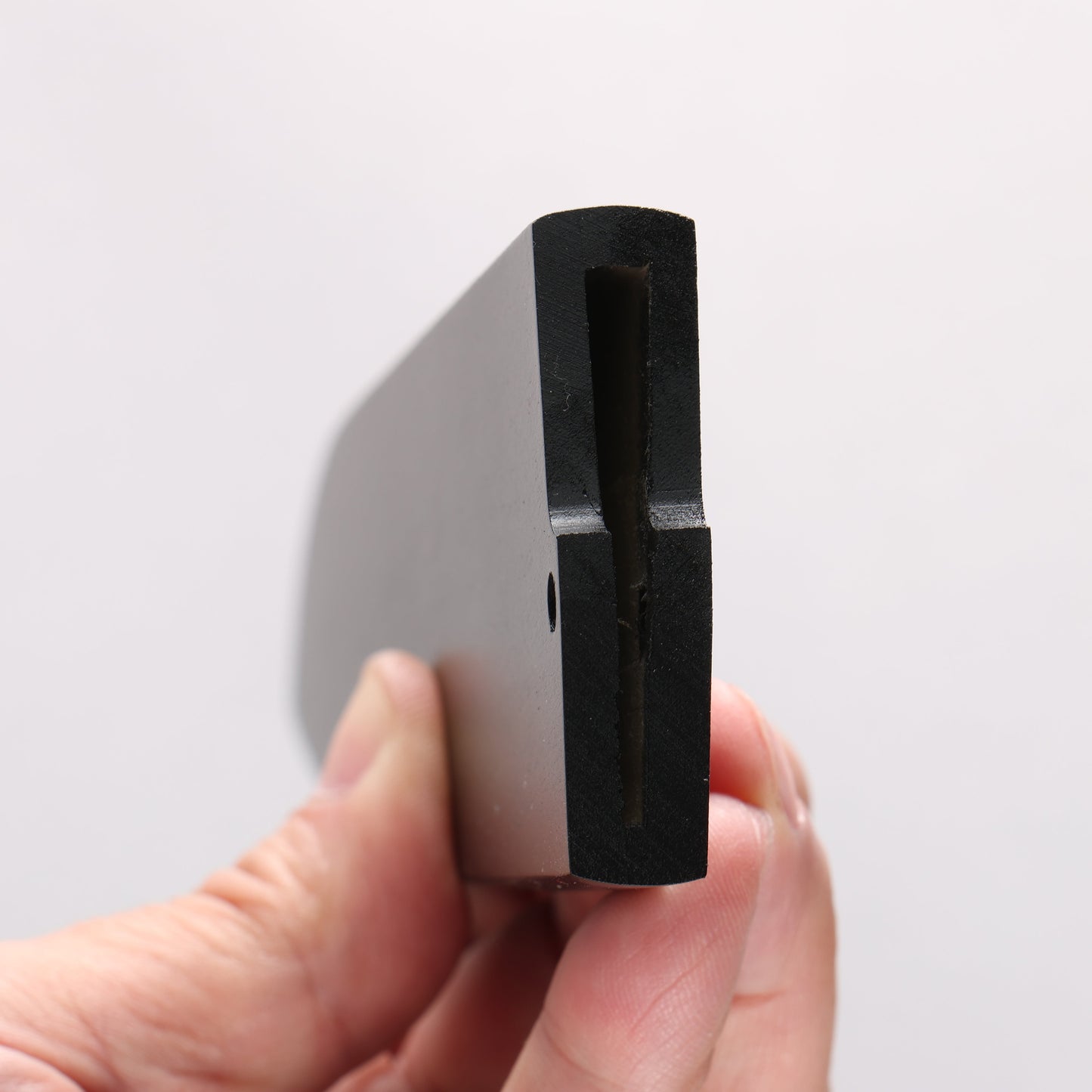 黒崎優包丁用 黒 朴 鞘 150mm 小三徳包丁用 プラスチックピン付き