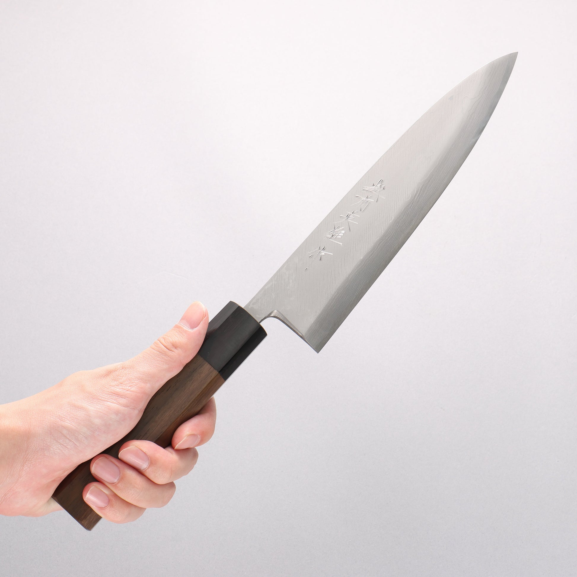 北岡 英雄 白ニ鋼 ダマスカス 身卸出刃 和包丁 210mm 紫檀柄 - 清助刃物