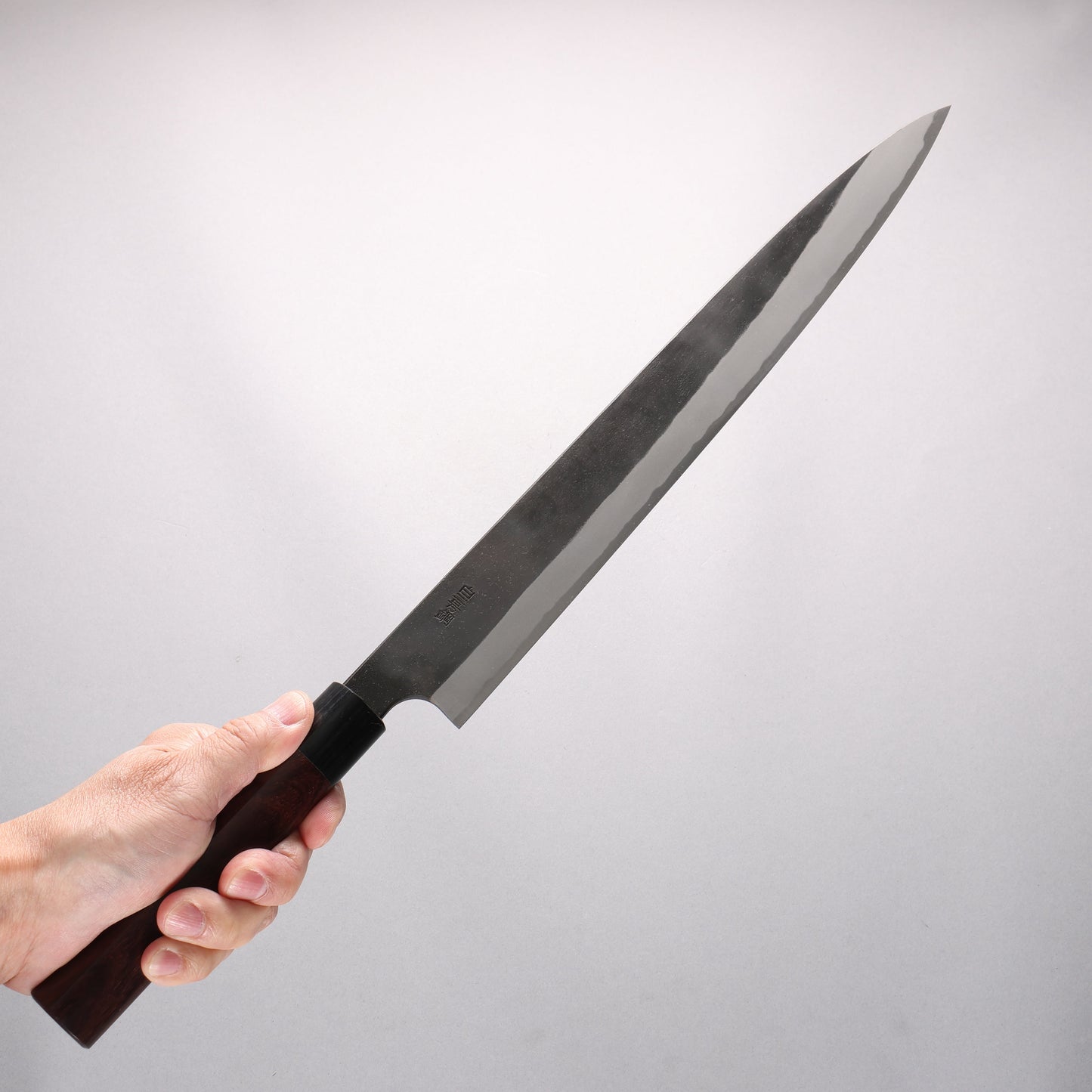 山本 直 白一鋼 黒打 筋引包丁 330mm 紫檀 (口輪:黒合板)柄 - 清助刃物