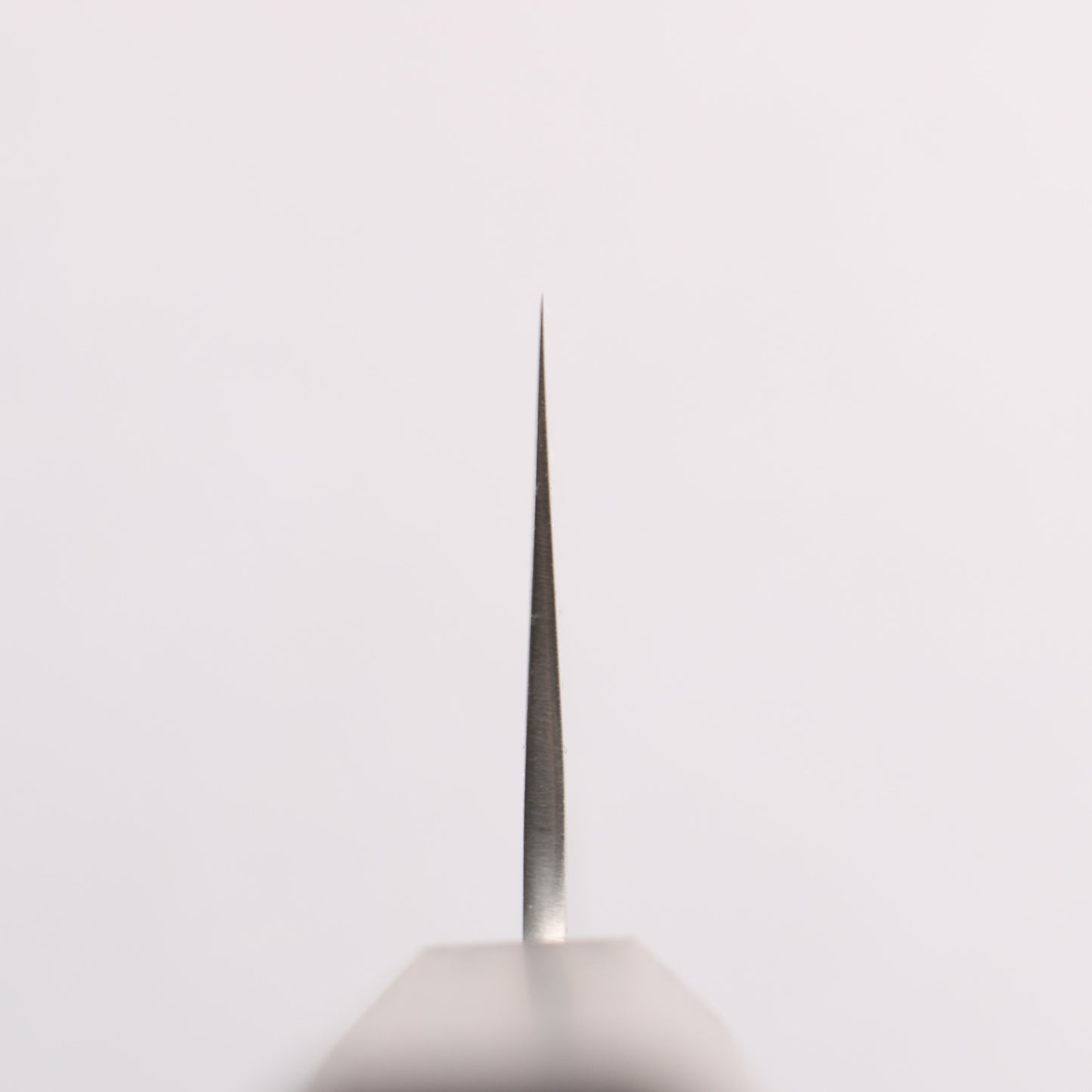 翁流 銀三鋼 梨地 三徳包丁 165mm 樫 (煤黒)柄 - 清助刃物