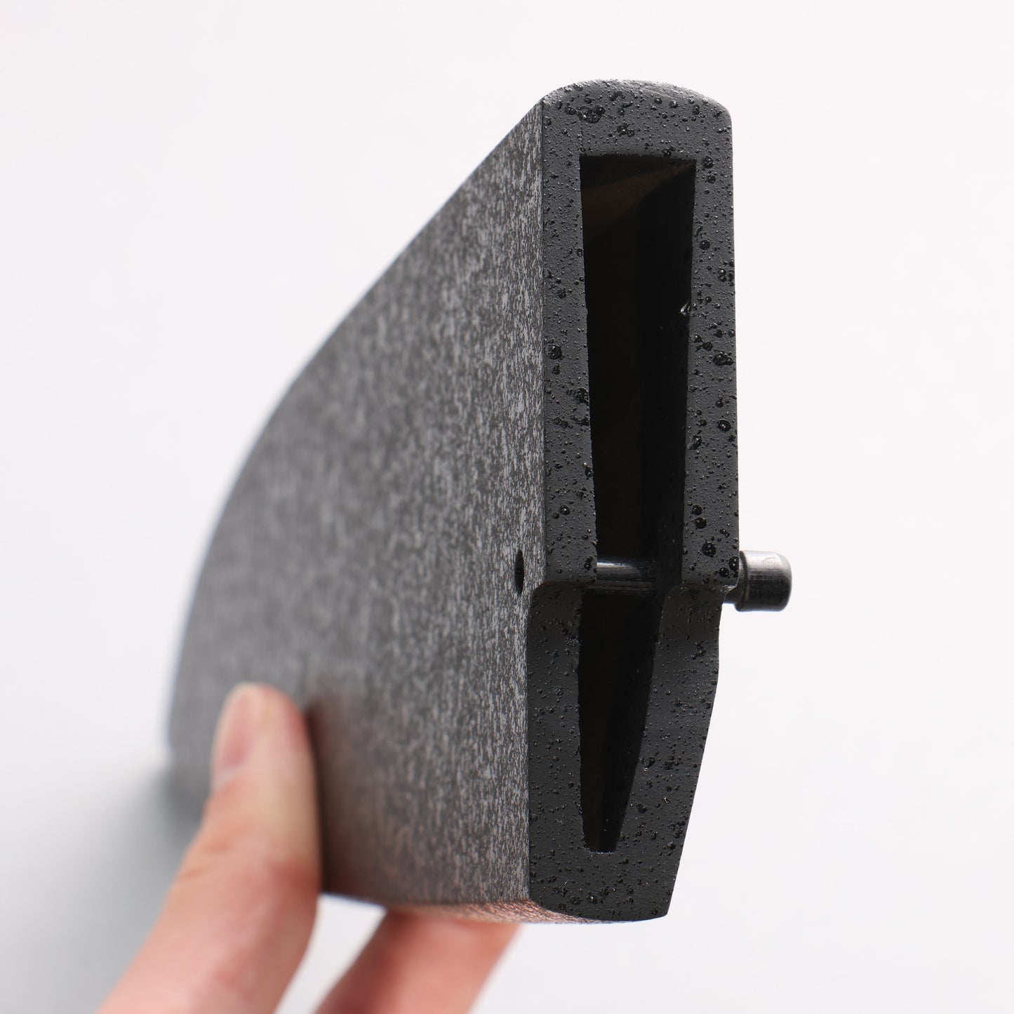 黒石目 朴 鞘 225mm 出刃包丁用 合板ピン付き 金子 - 清助刃物