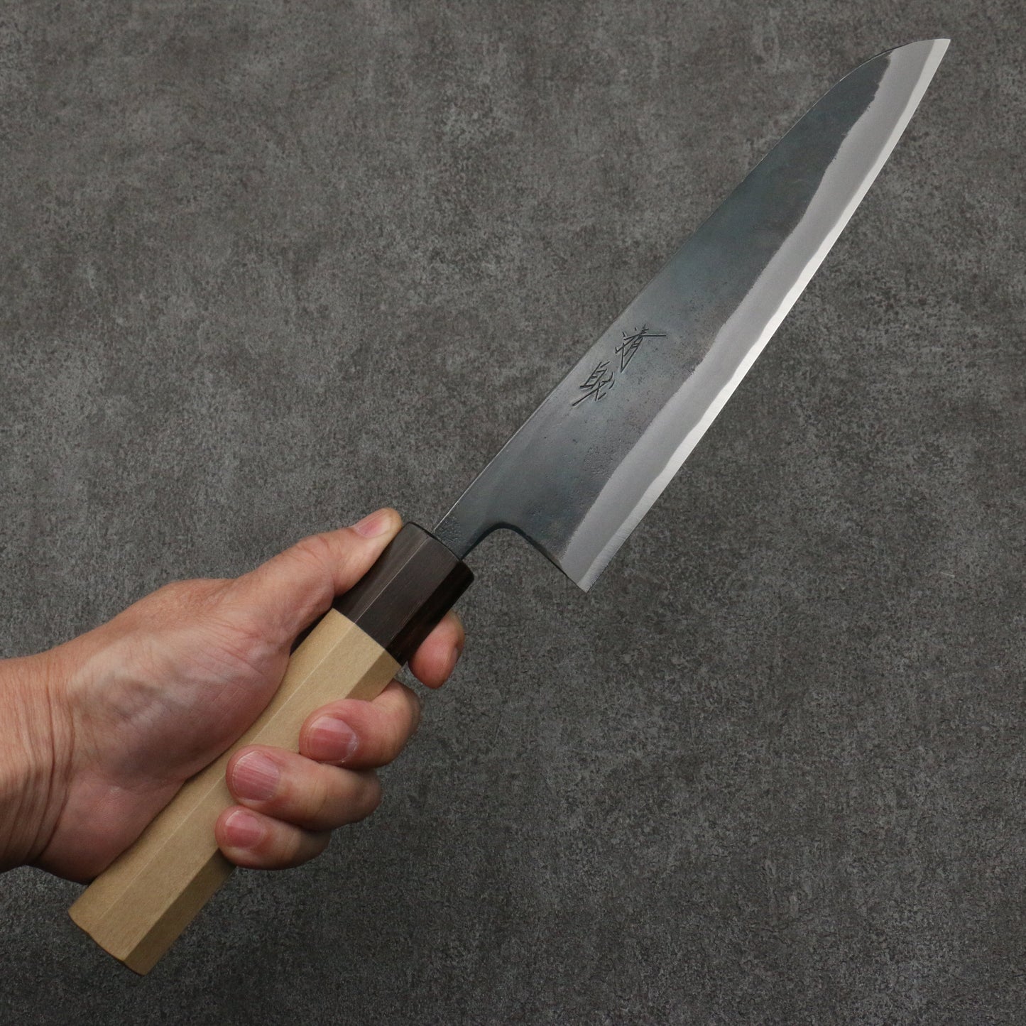 清助 青スーパー鋼 黒仕上げ 牛刀包丁 210mm 朴 (口輪:黒檀)柄 - 清助刃物