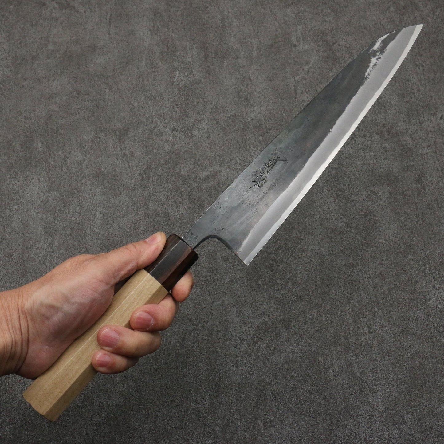 清助 青スーパー鋼 黒仕上げ 牛刀包丁 240mm 朴 (口輪:黒檀)柄 - 清助刃物