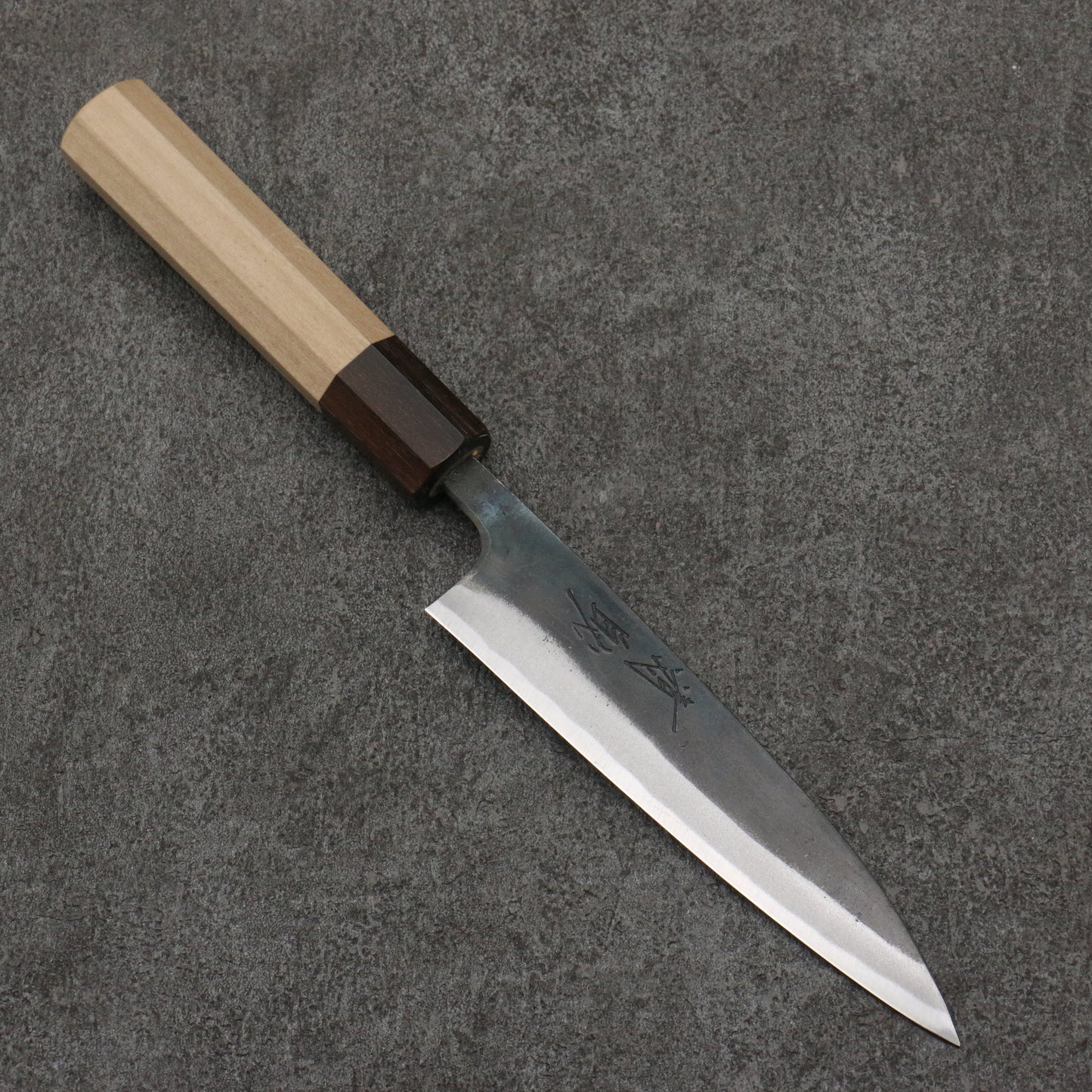 清助 青一鋼 黒仕上げ ペティーナイフ 135mm 朴 (口輪:黒檀)柄 - 清助刃物