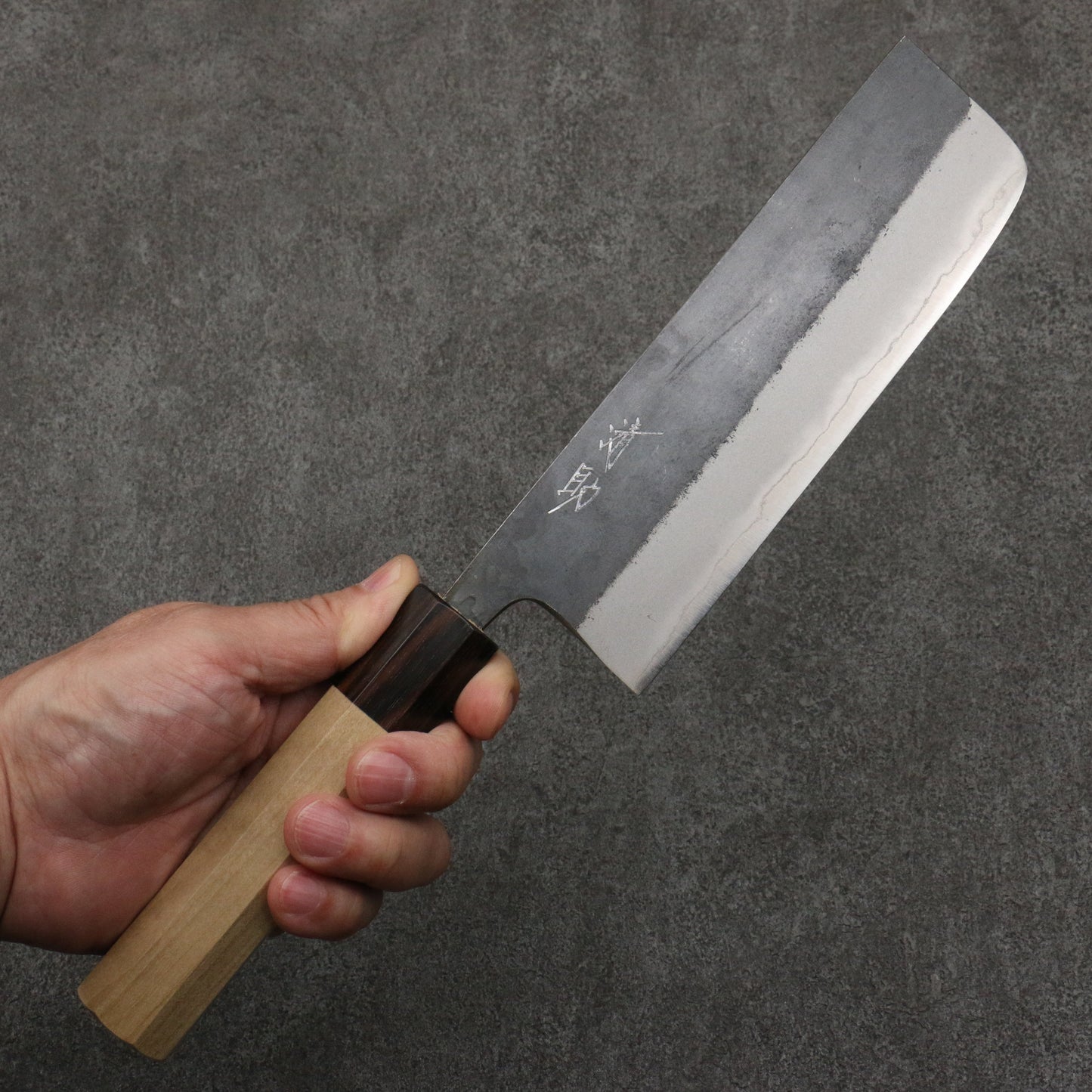 清助 青ニ鋼 黒仕上げ 菜切包丁 165mm 朴 (口輪:黒檀)柄 - 清助刃物