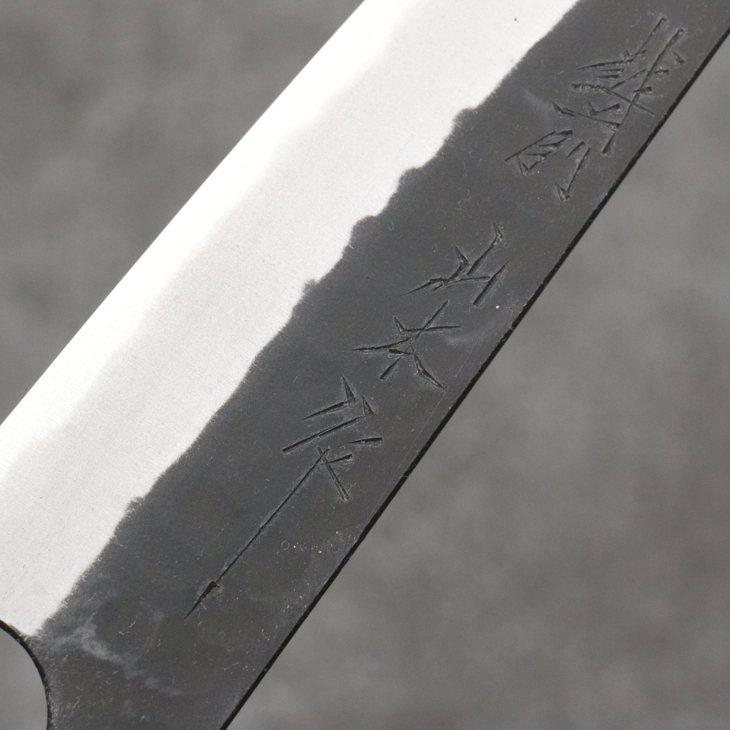 山本 直 青紙 黒打 ペティーナイフ 和包丁 135mm 紫檀 (口輪:黒合板)柄 - 清助刃物