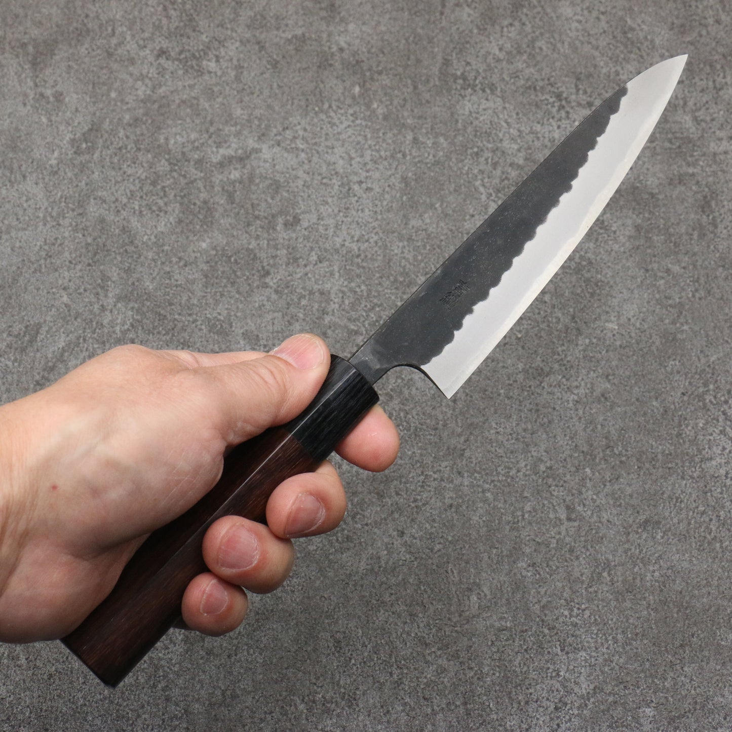 山本 直 青紙 黒打 ペティーナイフ 和包丁 135mm 紫檀 (口輪:黒合板)柄 - 清助刃物