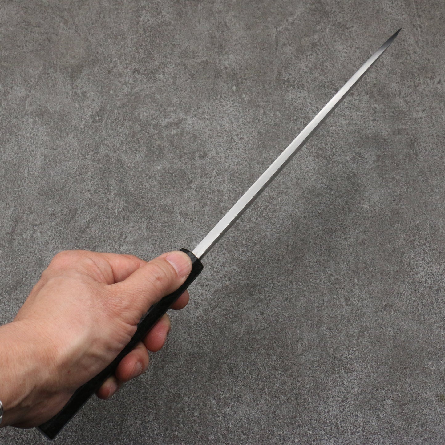 北岡 英雄 白ニ鋼 ダマスカス 身卸出刃 和包丁 240mm 黒和紙巻き柄 - 清助刃物