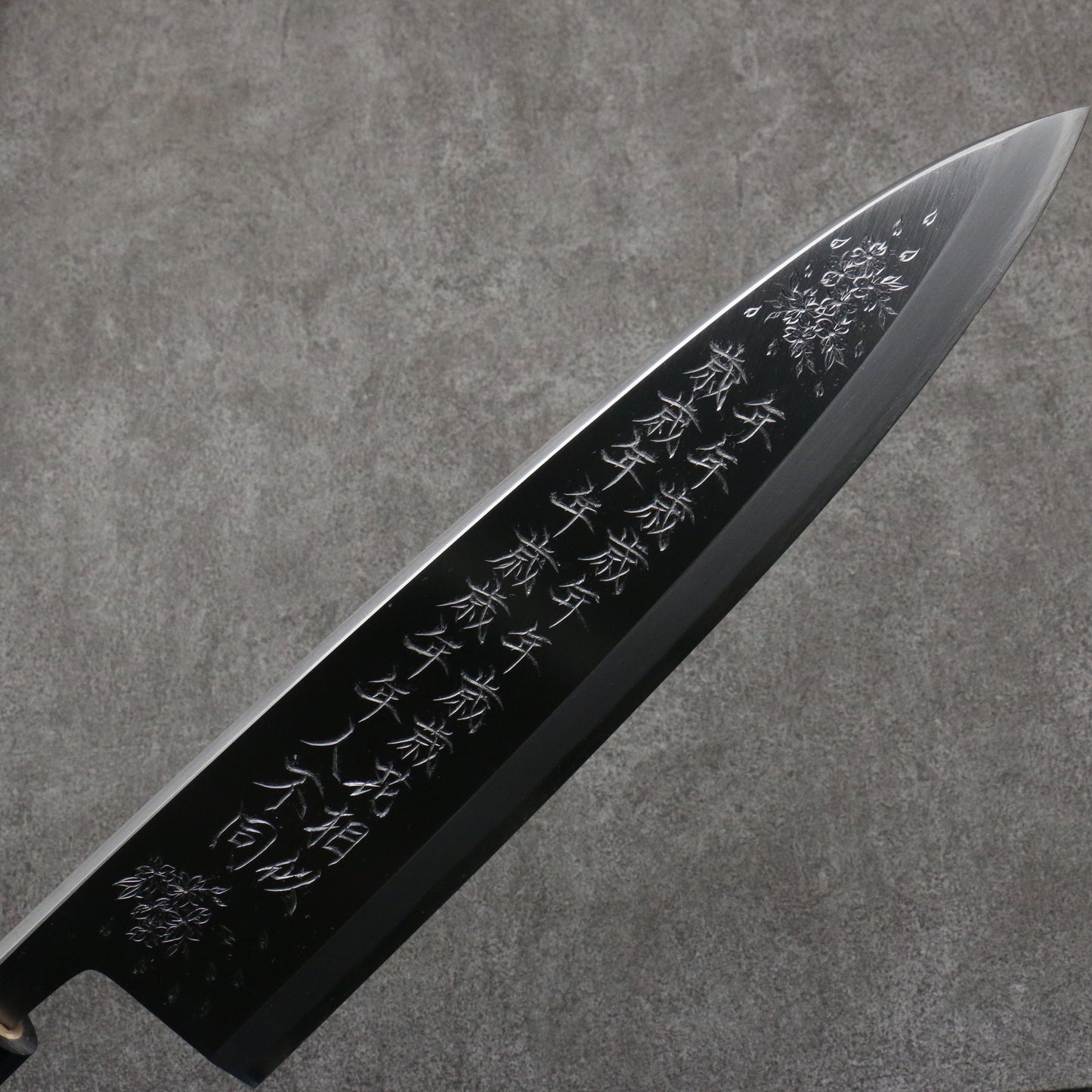 堺 孝行 窪田彫刻 年年歳歳 白鋼 出刃包丁 300mm 朴柄 - 清助刃物