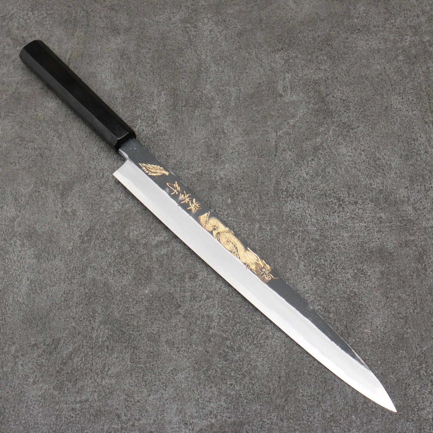 堺 孝行 窪田金彫刻 昇龍 白ニ鋼 黒仕上げ 柳刃包丁 300mm 黒檀柄 - 清助刃物