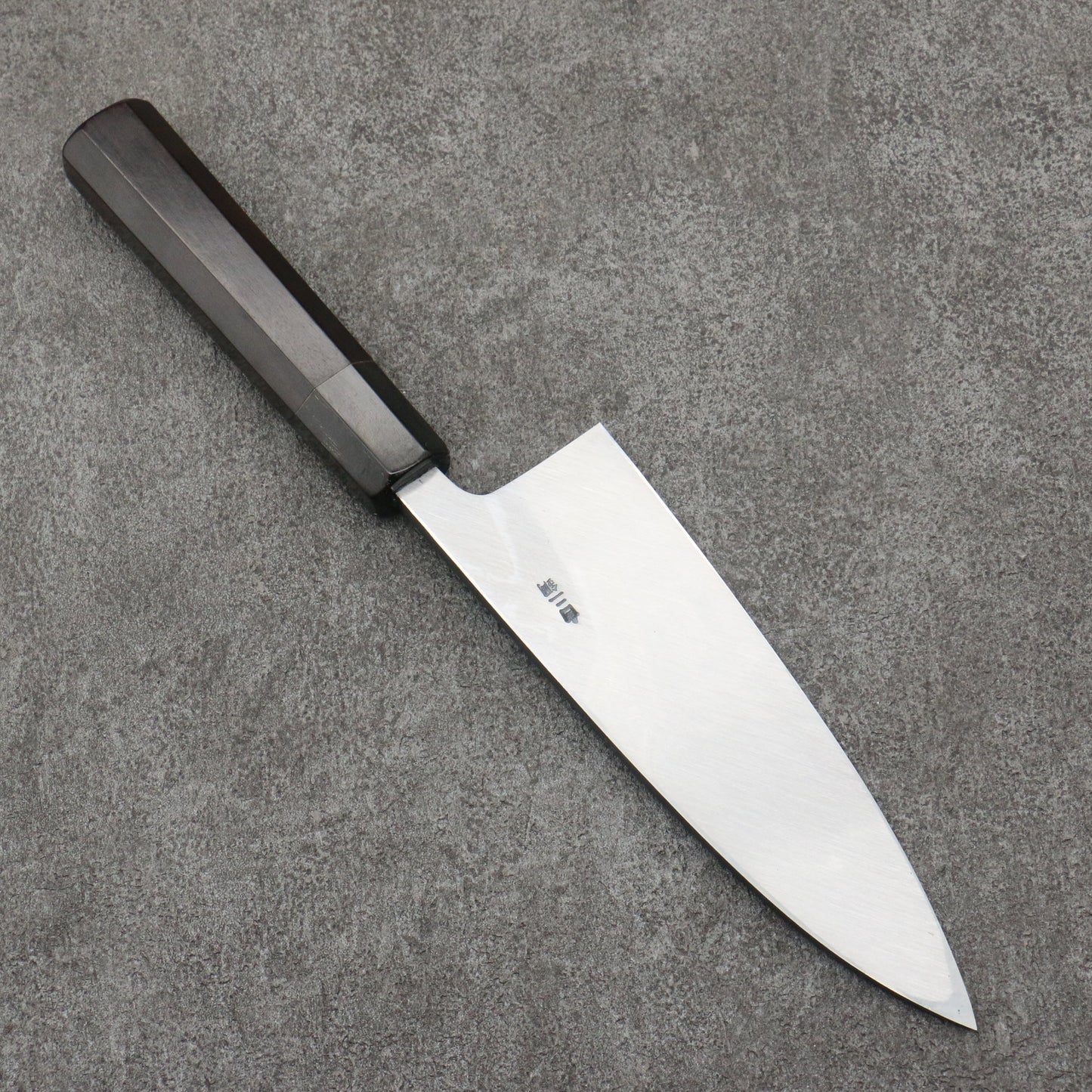 堺 孝行 窪田金彫刻 五重塔 白ニ鋼 黒仕上げ 出刃包丁 165mm 黒檀柄 - 清助刃物