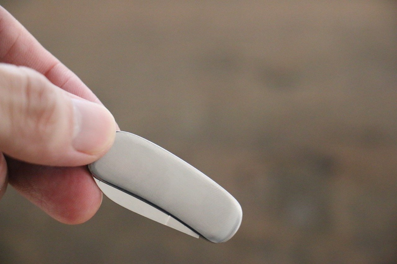 Moki Mini Pendant Pocket Knife w/ White Mother of Pearl and Abalone Circles - 清助刃物