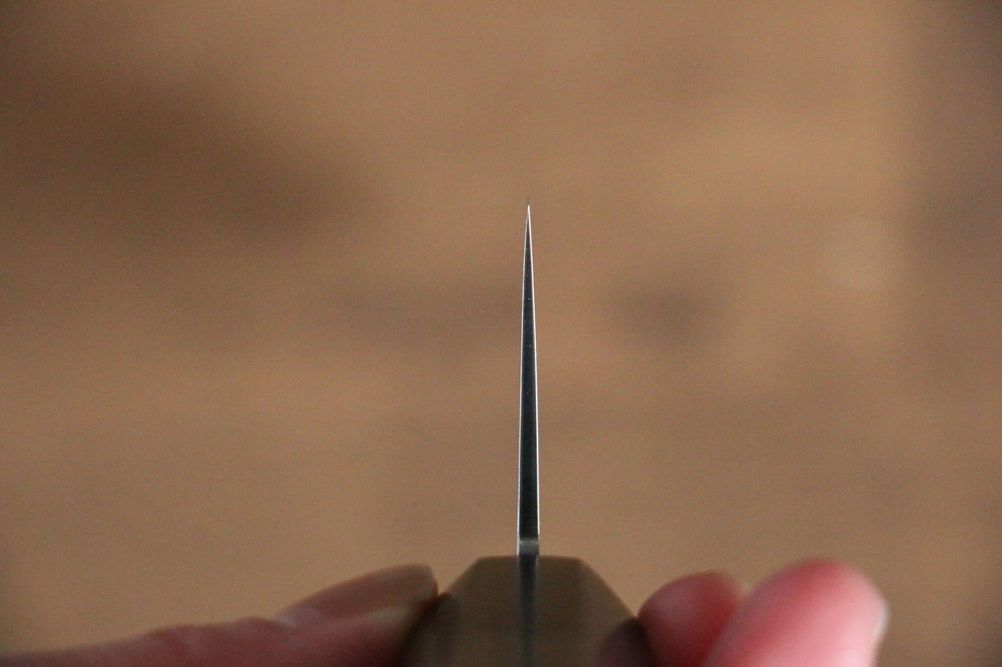 佳人 コバルトスペシャル鋼 ダマスカス 三徳包丁  180mm グレー合板柄 - 清助刃物