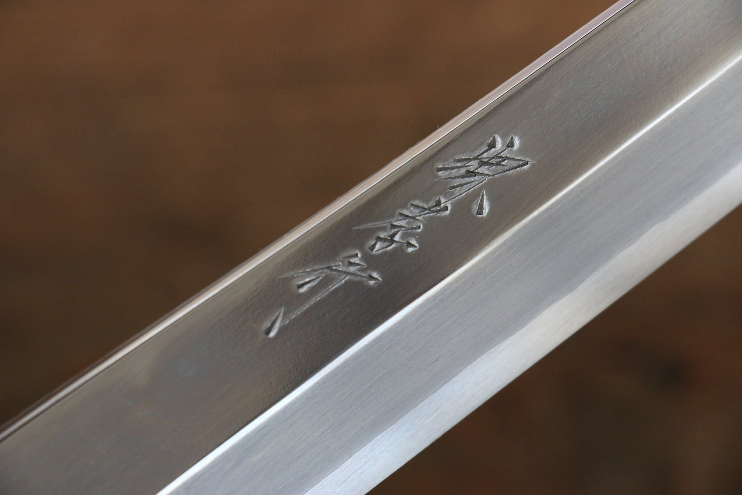 堺 孝行 飛燕 銀三鋼 鏡面仕上げ 切付柳刃包丁 270mm 両側リング付き黒檀柄 鞘付き - 清助刃物