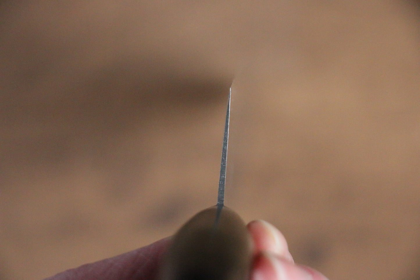 清助 鏡 AUS10 鏡面仕上げ ダマスカス 牛刀包丁 210mm 黒合板柄 - 清助刃物