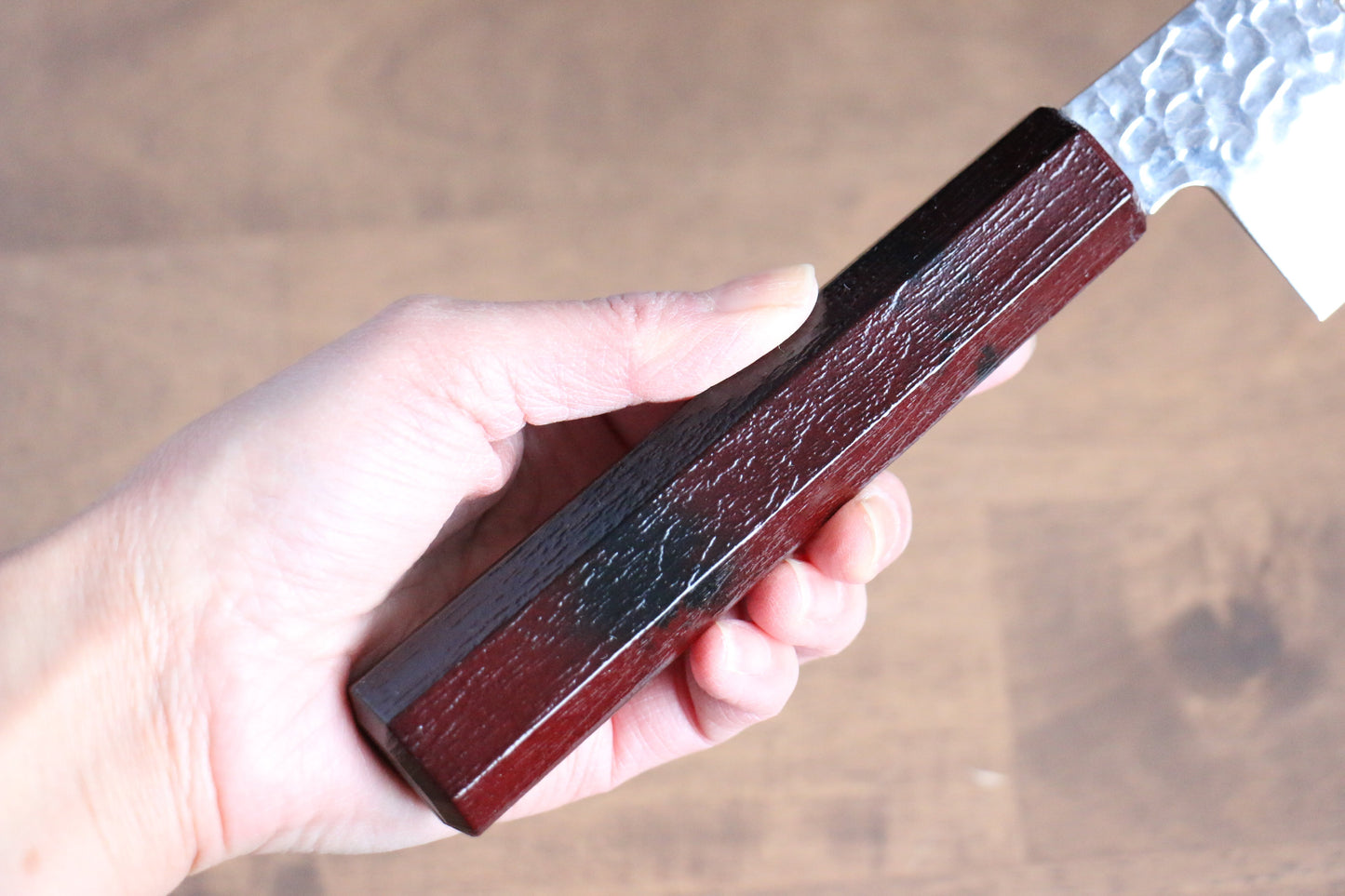 堺 孝行 なないろ VG10 33層 三徳包丁 180mm ABS樹脂(赤べっ甲)柄 - 清助刃物