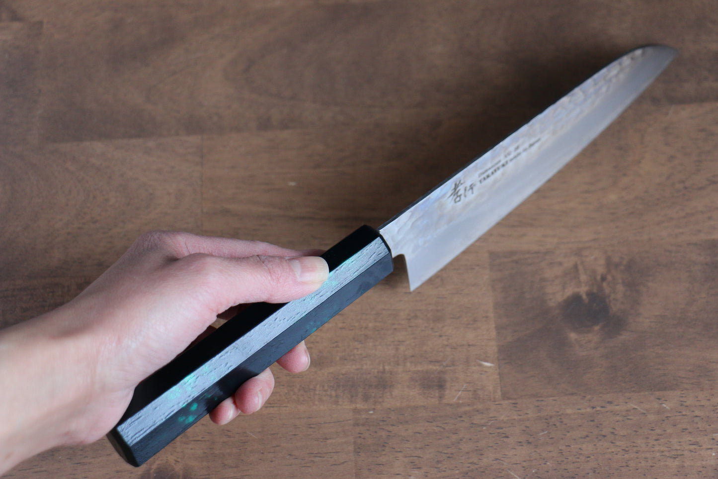 堺 孝行 なないろ VG10 33層 三徳包丁 180mm ABS樹脂(緑べっ甲)柄 - 清助刃物
