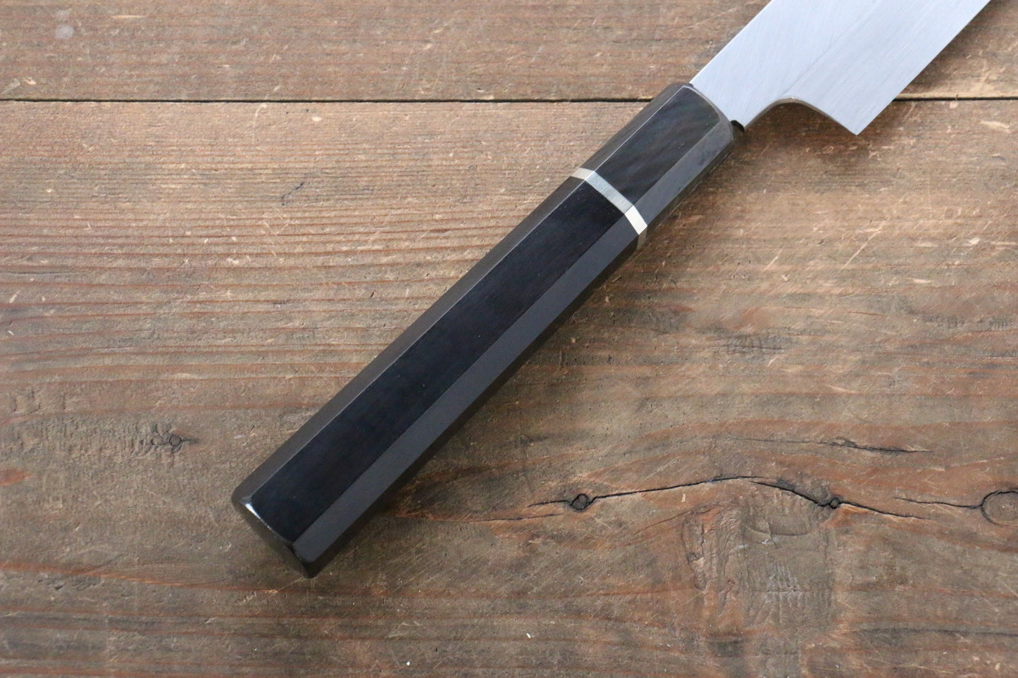 堺 孝行 玄武 本焼 白ニ鋼 先丸柳刃包丁 300mm リング付き黒檀柄 鞘付き - 清助刃物
