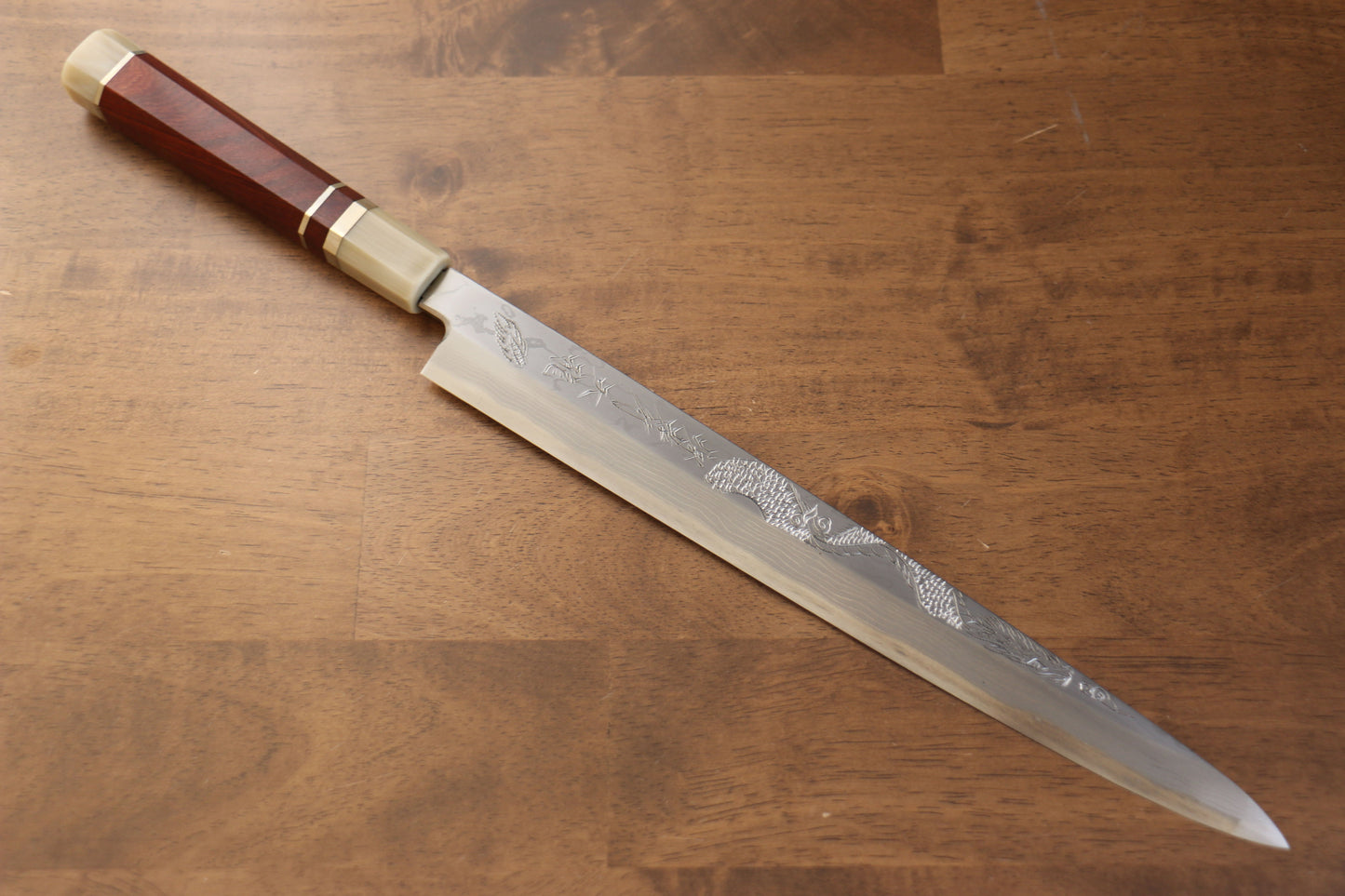 堺 孝行 天龍 うずしお 青ニ鋼 ドラゴンの彫刻入り 柳刃包丁 300mm 赤黒檀柄 鞘付き - 清助刃物